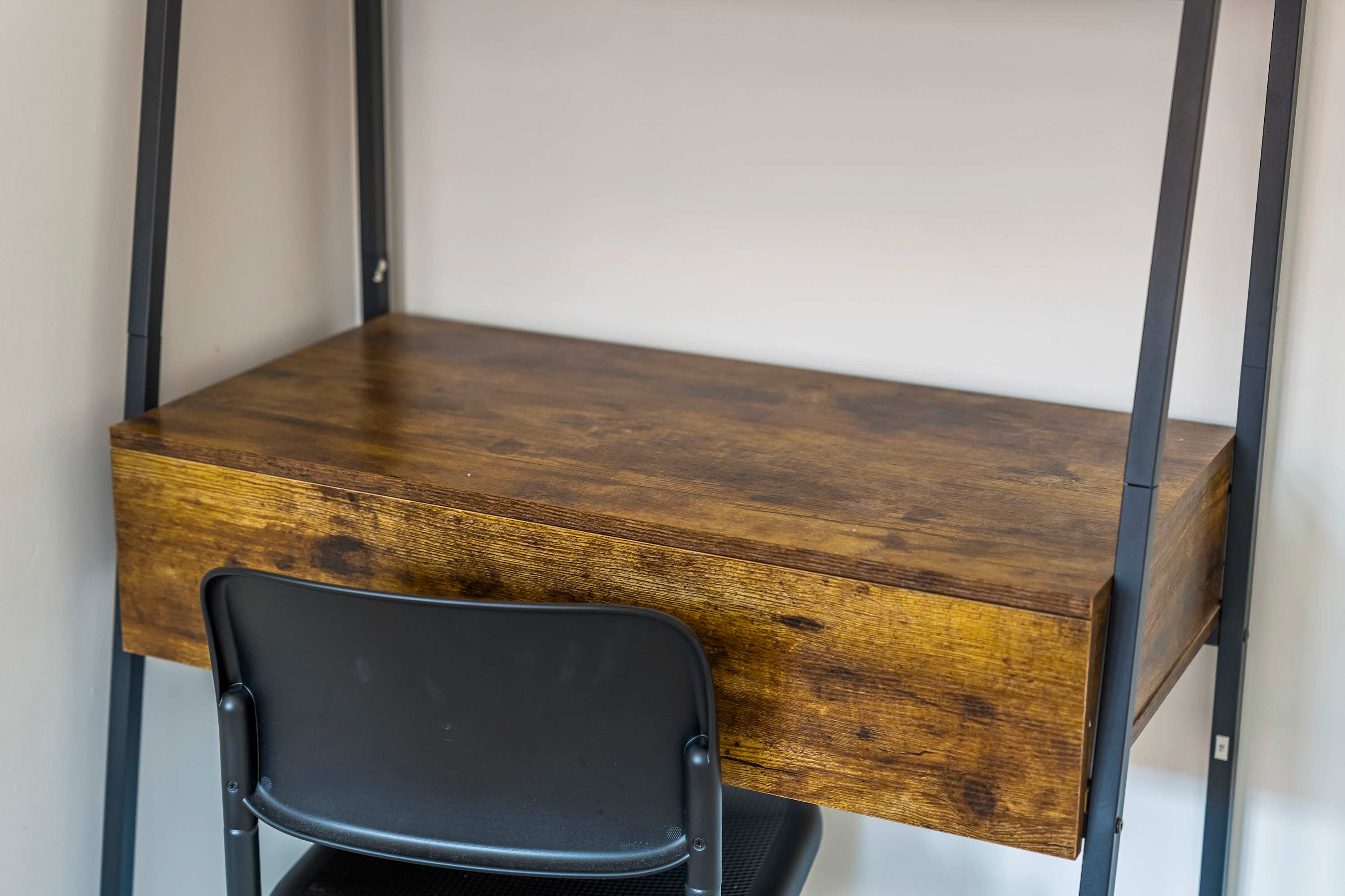 Modern Flat In Jewellery Quarter, Free Parking in Cox Street 36-37 B3 1RZ - Property image 23 - VivreStays