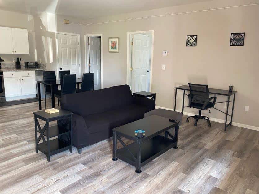 Living Room — photo 6