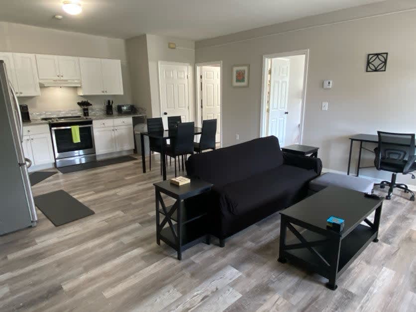 Living Room — photo 4