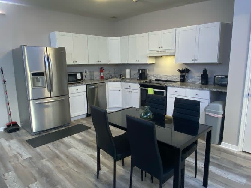 Kitchen and Dining Room — photo 2