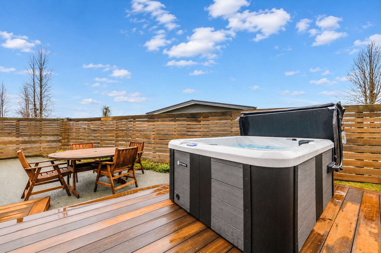 Summit Views | 4BR + Fireplace | Tekapo Retreat