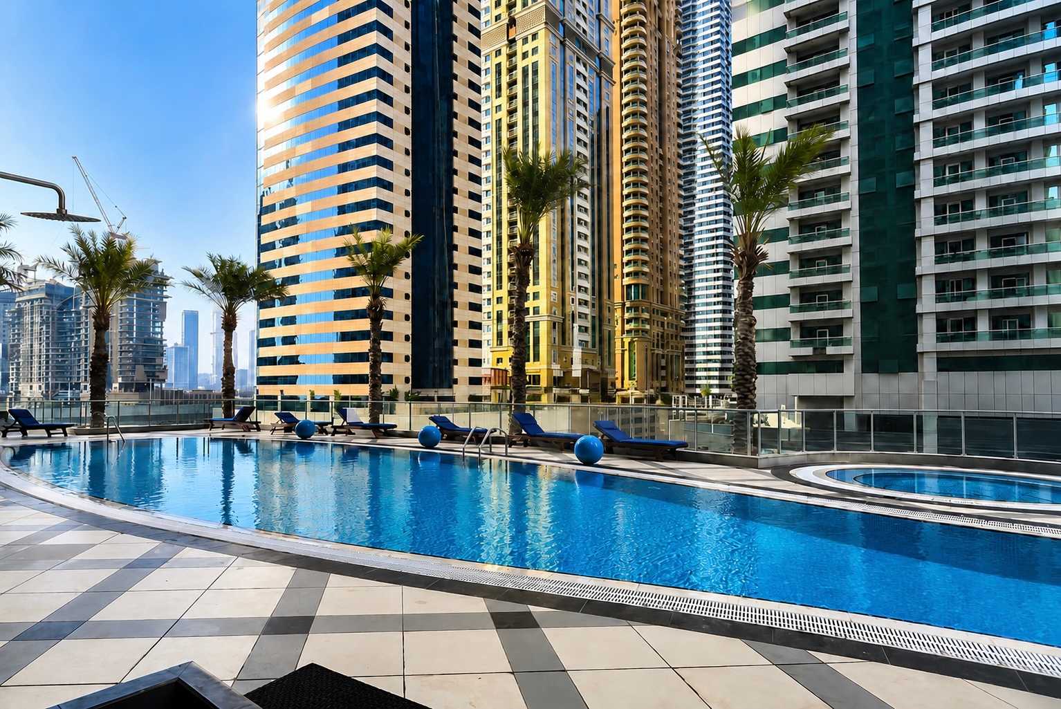 Torch Tower Marina 1BR: Balcony, Gym & Views! - Image 19