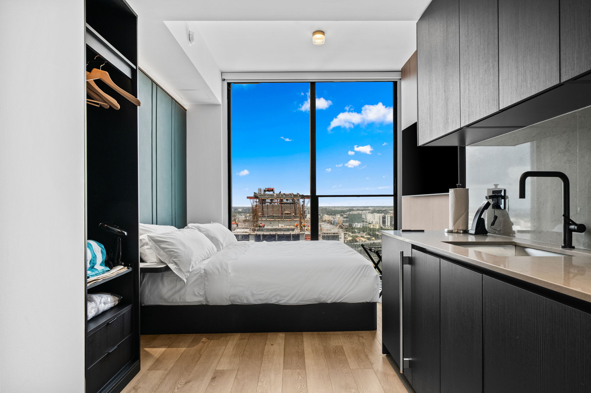 36th Floor E11EVEN Escape w/ Bay & City Views