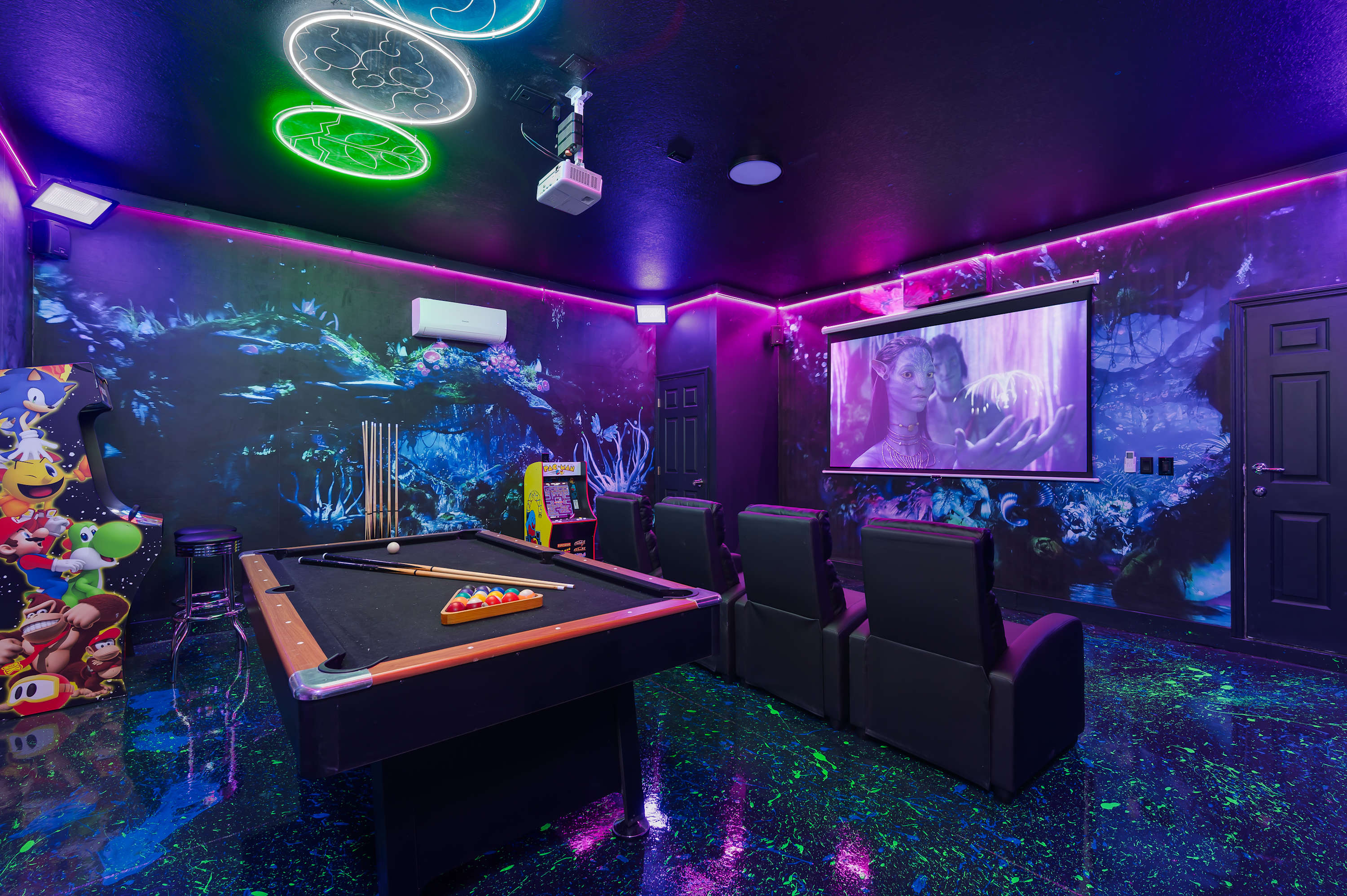 Themed House with Heated Private Pool & Game Room