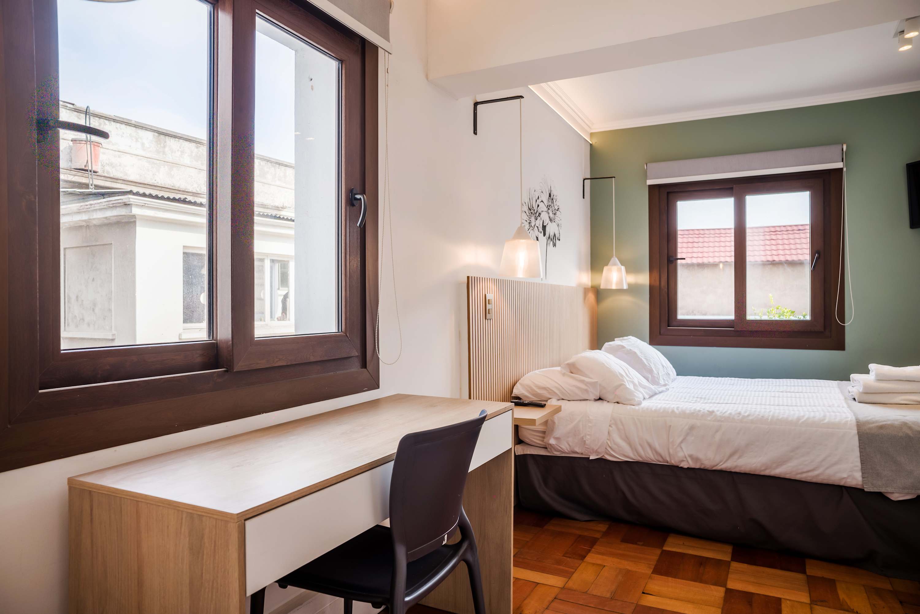 Style and Comfort in Providencia Ideal for 2