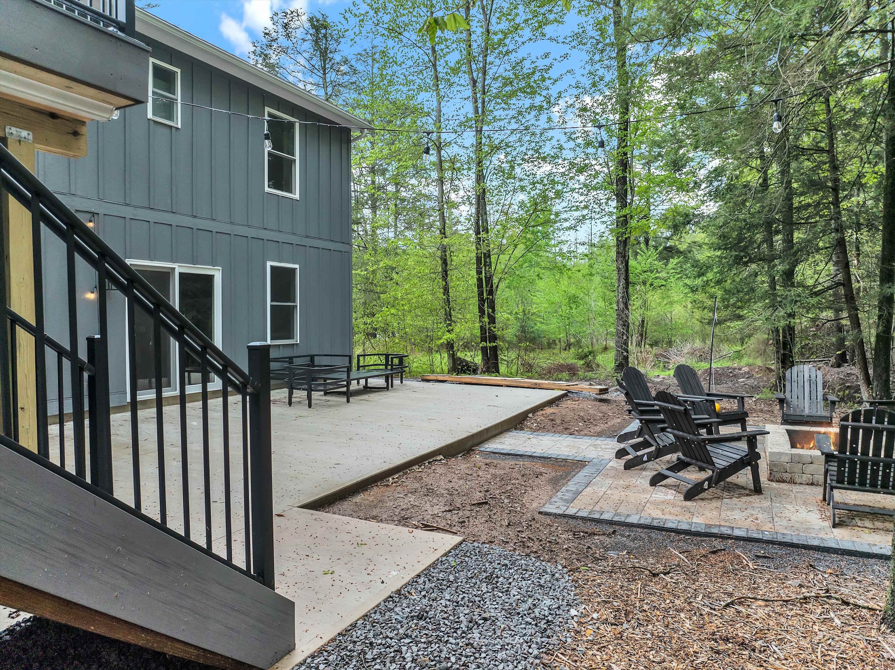 Private Pool Chalet | HotTub | Firepit | Game Room