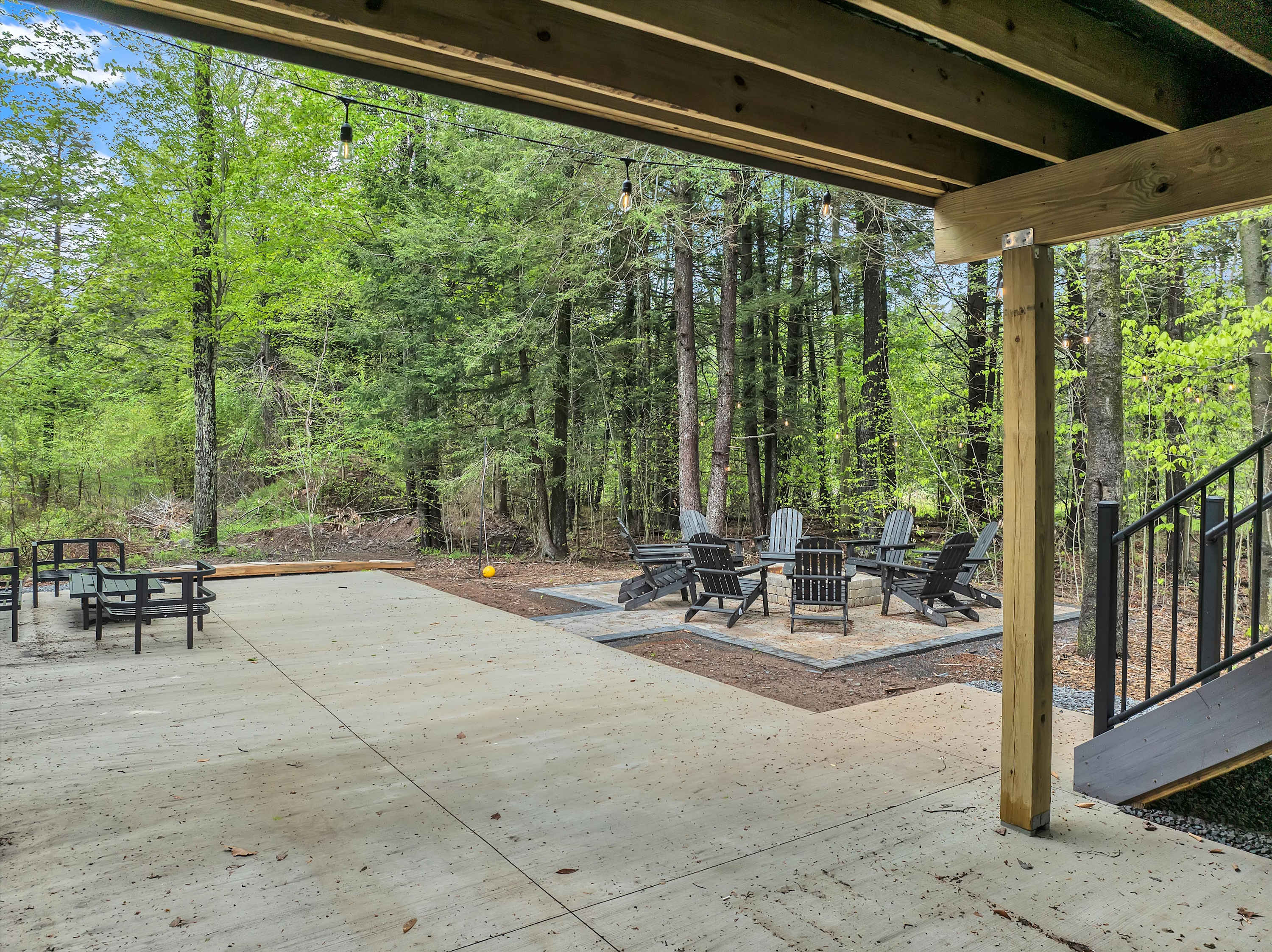 Private Pool Chalet | HotTub | Firepit | Game Room