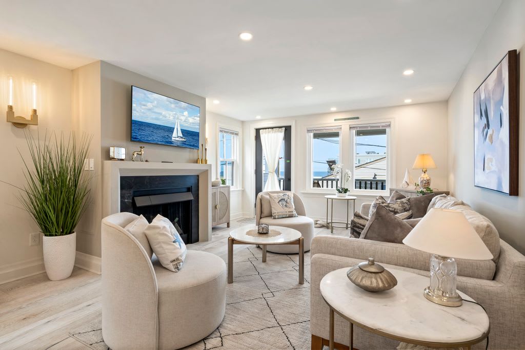 Coastal Grand Koz | Steps To Beach | Ocean View - Massachusetts