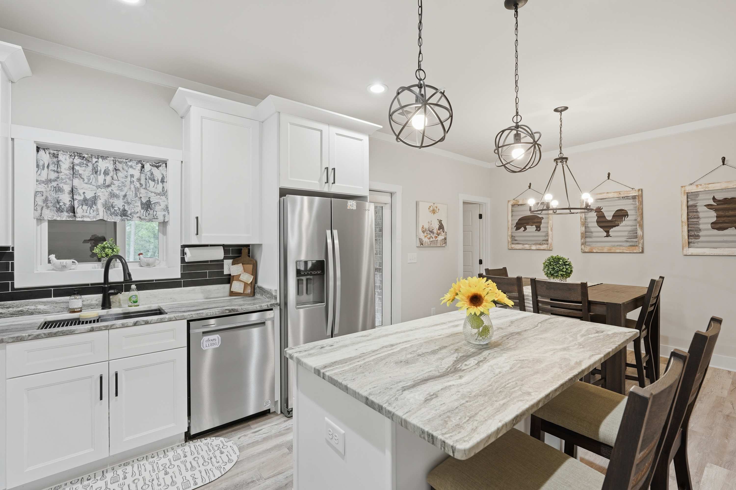 Cook, gather, and enjoy the comforts of home during your getaway