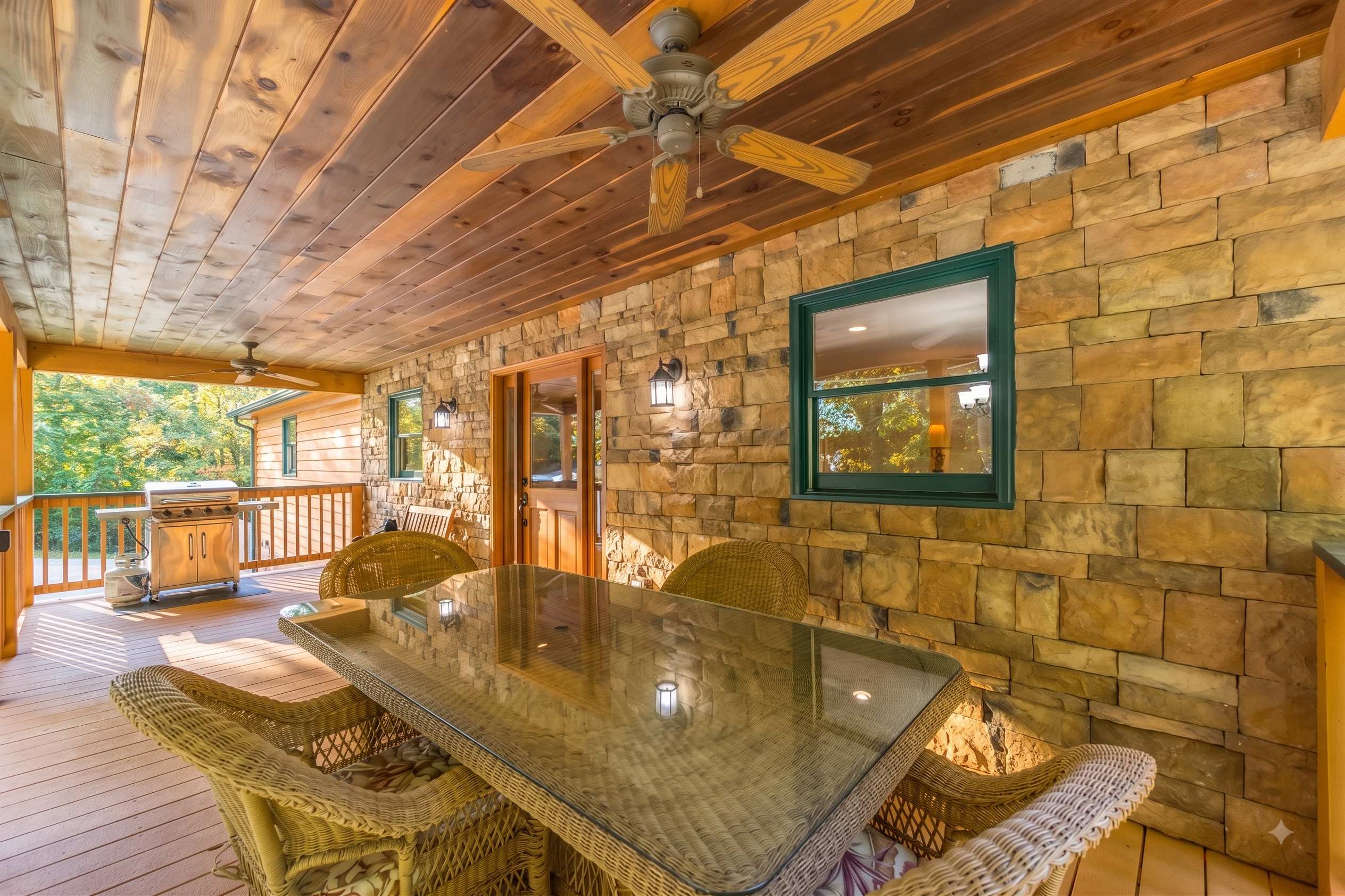 Dine al fresco and make the most of relaxing outdoor moments during your stay.