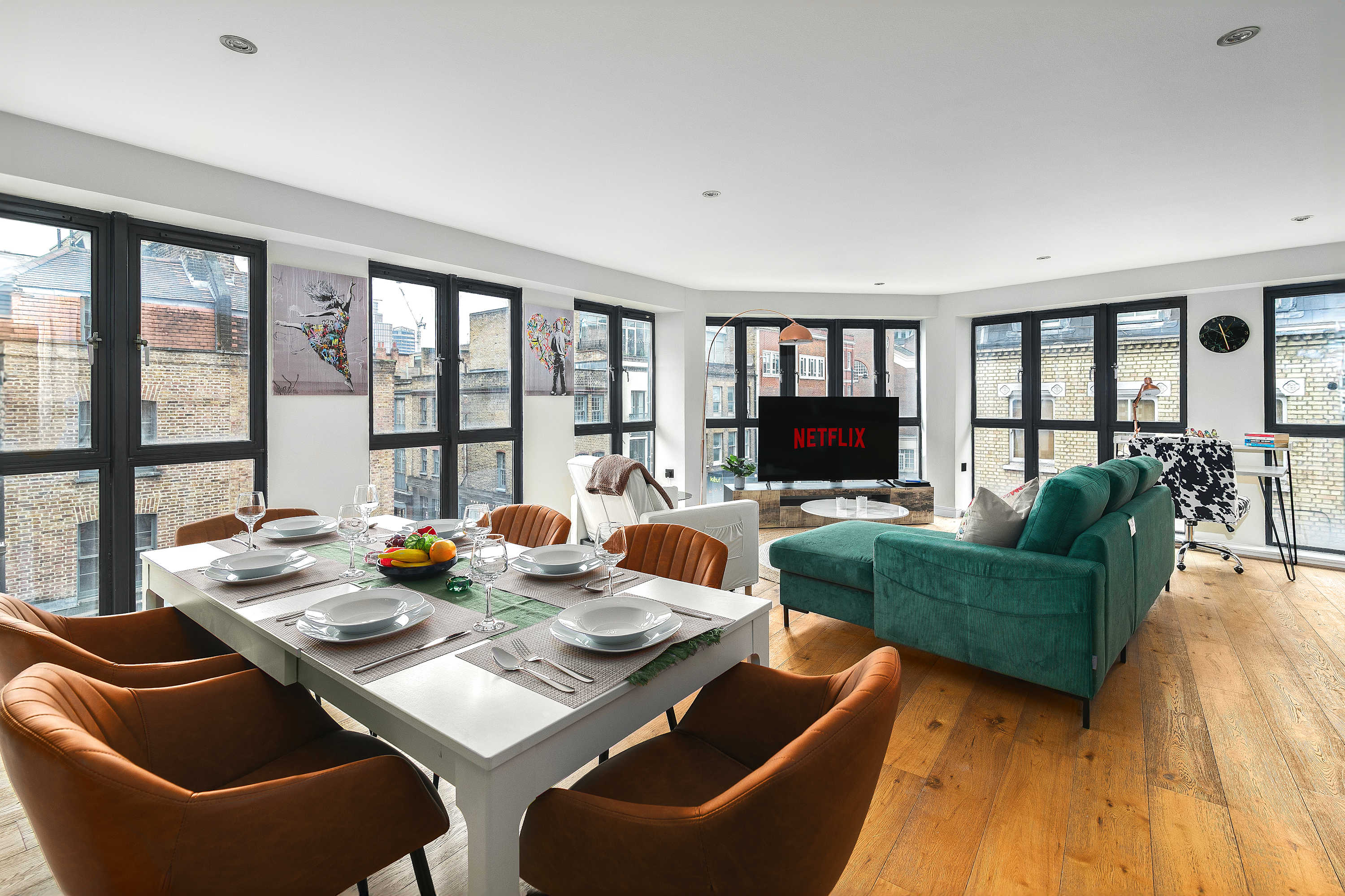 Luxury 70sqm 1BR Hoxton Sq near Old Street Tube Z1 — London, England — vacation rental