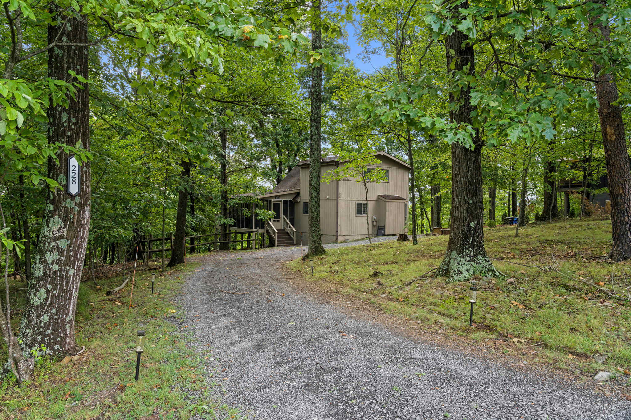 Peaceful wooded setting in The Woods