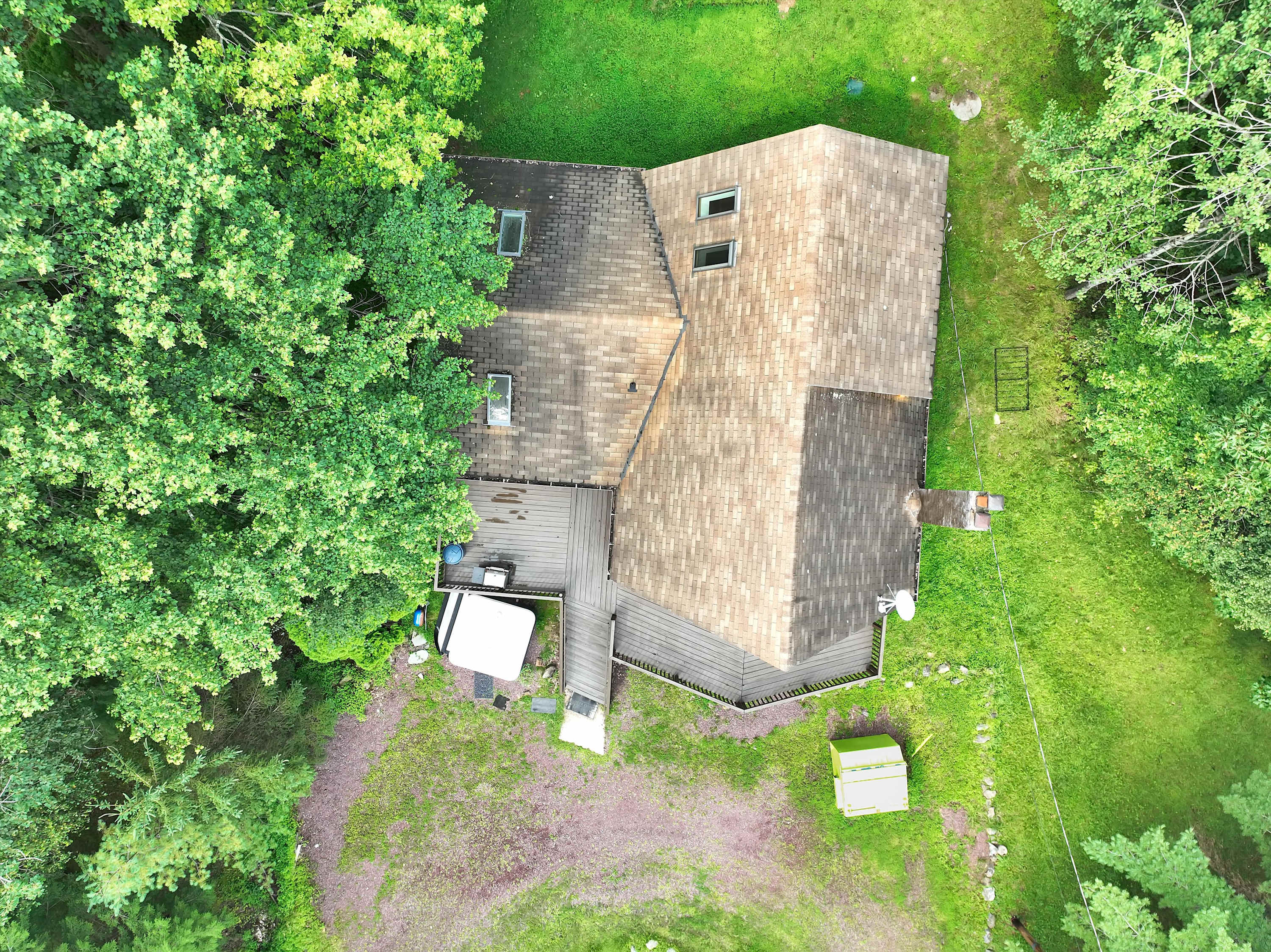 Secluded Stream Front Log Cabin | HotTub | FirePit