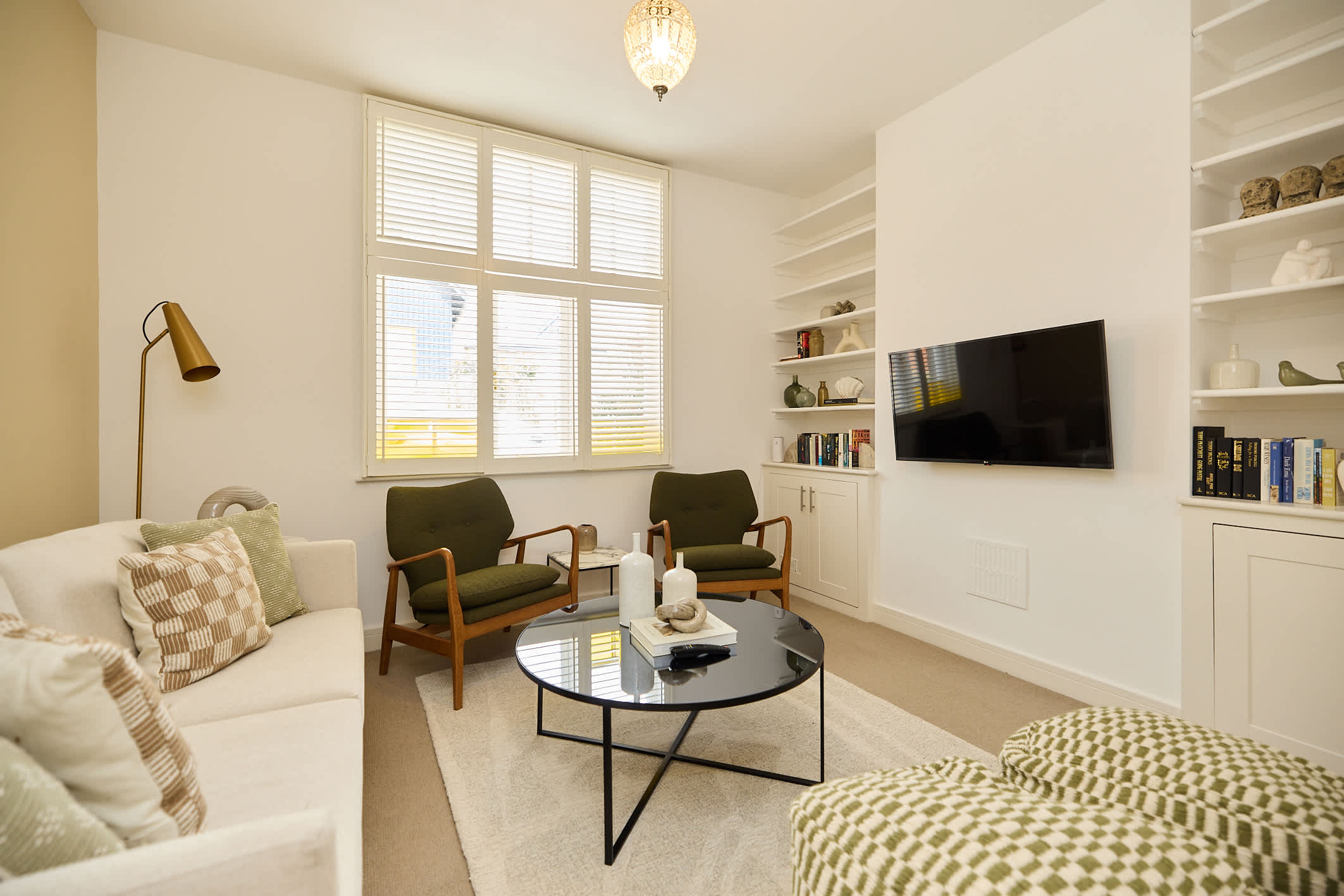 The Haymarket Loft & Garden House serviced apartment - Cambridge - VivreStays
