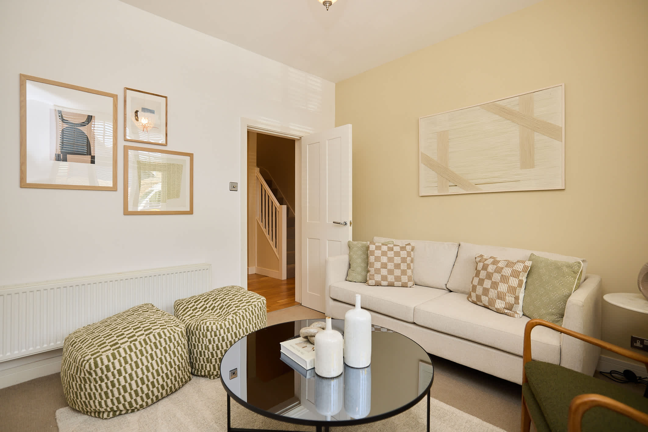 The Haymarket Loft & Garden House in Haymarket Road 7 CB3 0BQ - Property image 5 - VivreStays
