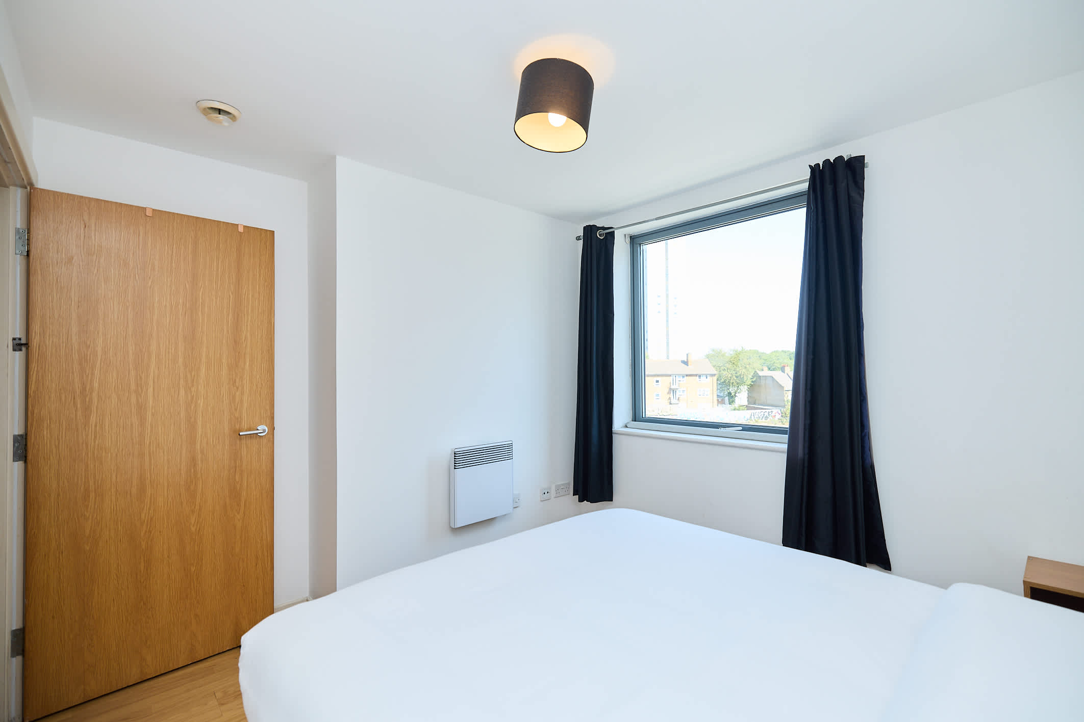 The Flat That Looked East in Flat 91 The Lock Building, 72 High Street, Stratford E15 2QG - Property image 12 - VivreStays