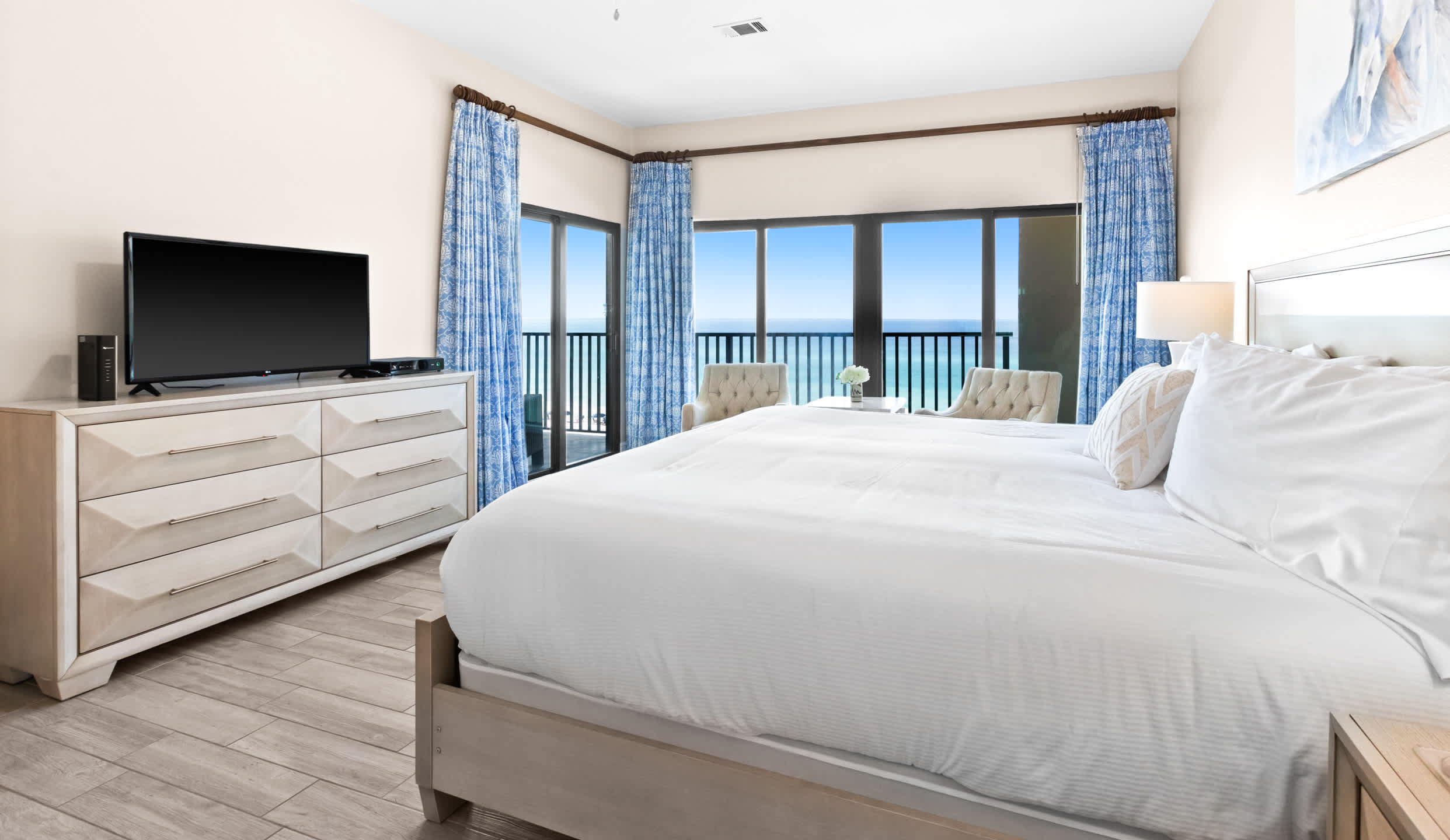 Huntington By the Sea 501 31