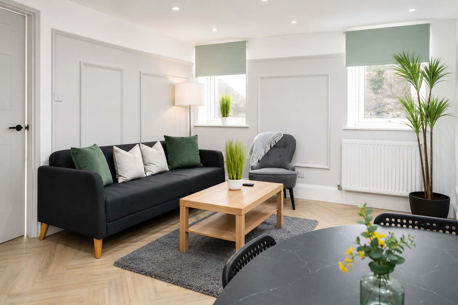 Family, Contractor Stay- Sleeps 8 Scottish Borders - Central Galashiels 5BR in Hall Place 16A TD1 1PH - Property image 3 - VivreStays