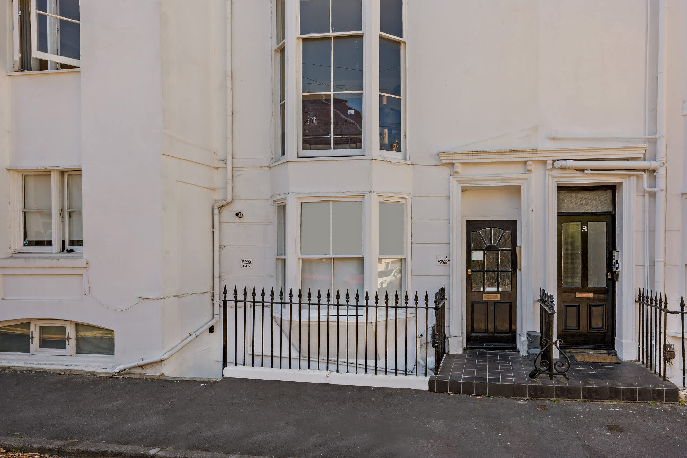 Clarendon Violet – photo 17
