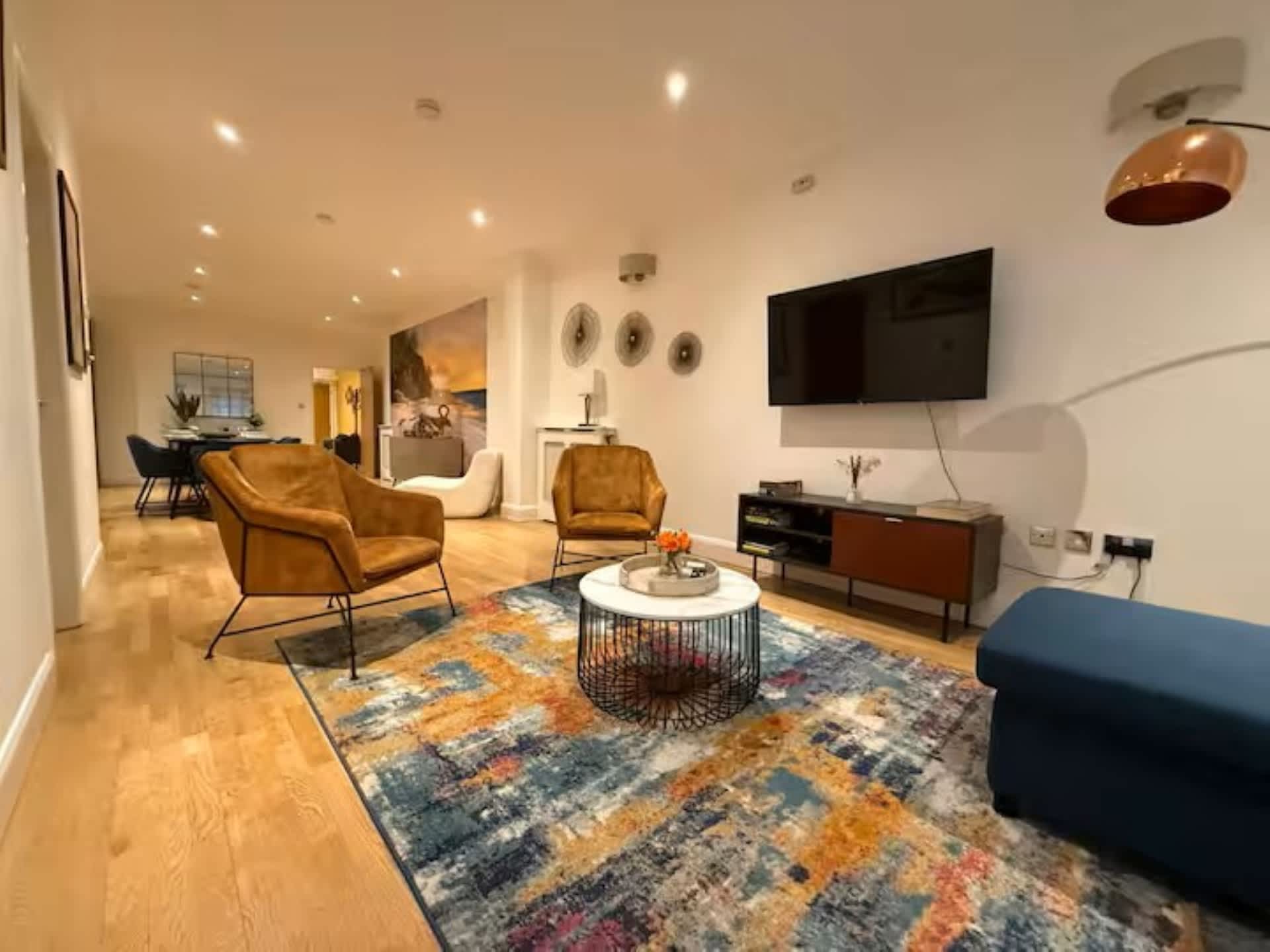 Huge 90 sqm 2 BR Apartment in Shoreditch Sleeps 5 — London, England — vacation rental