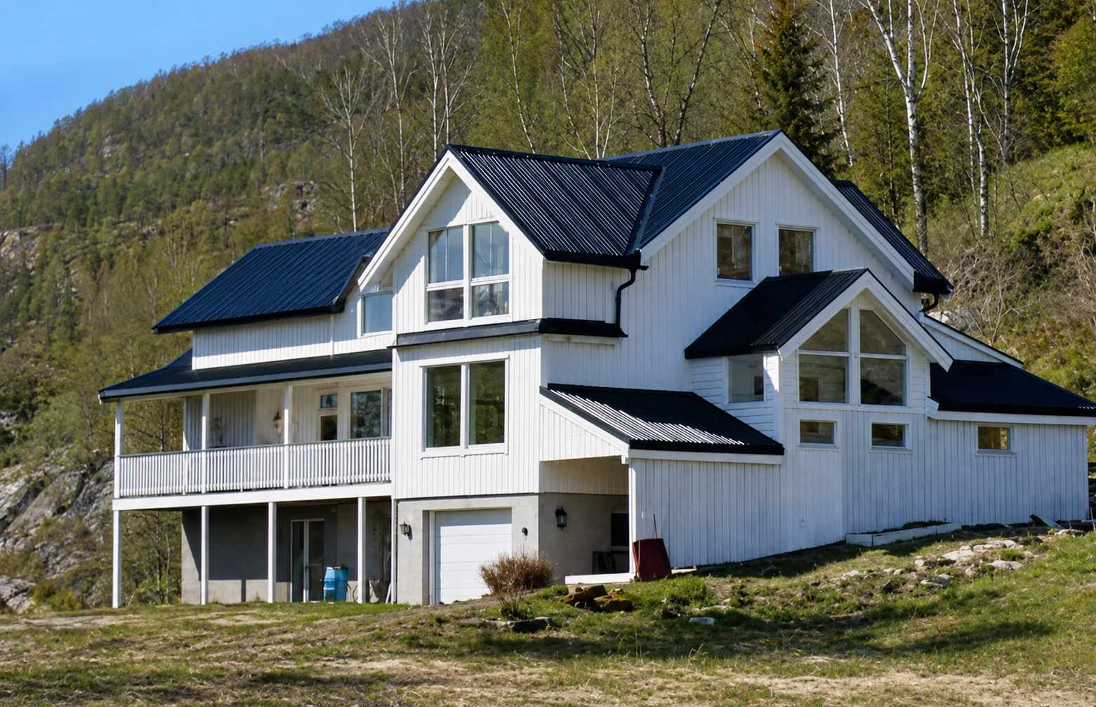 Lakså House, Leirosveien 103 — the house near Evenes Airport