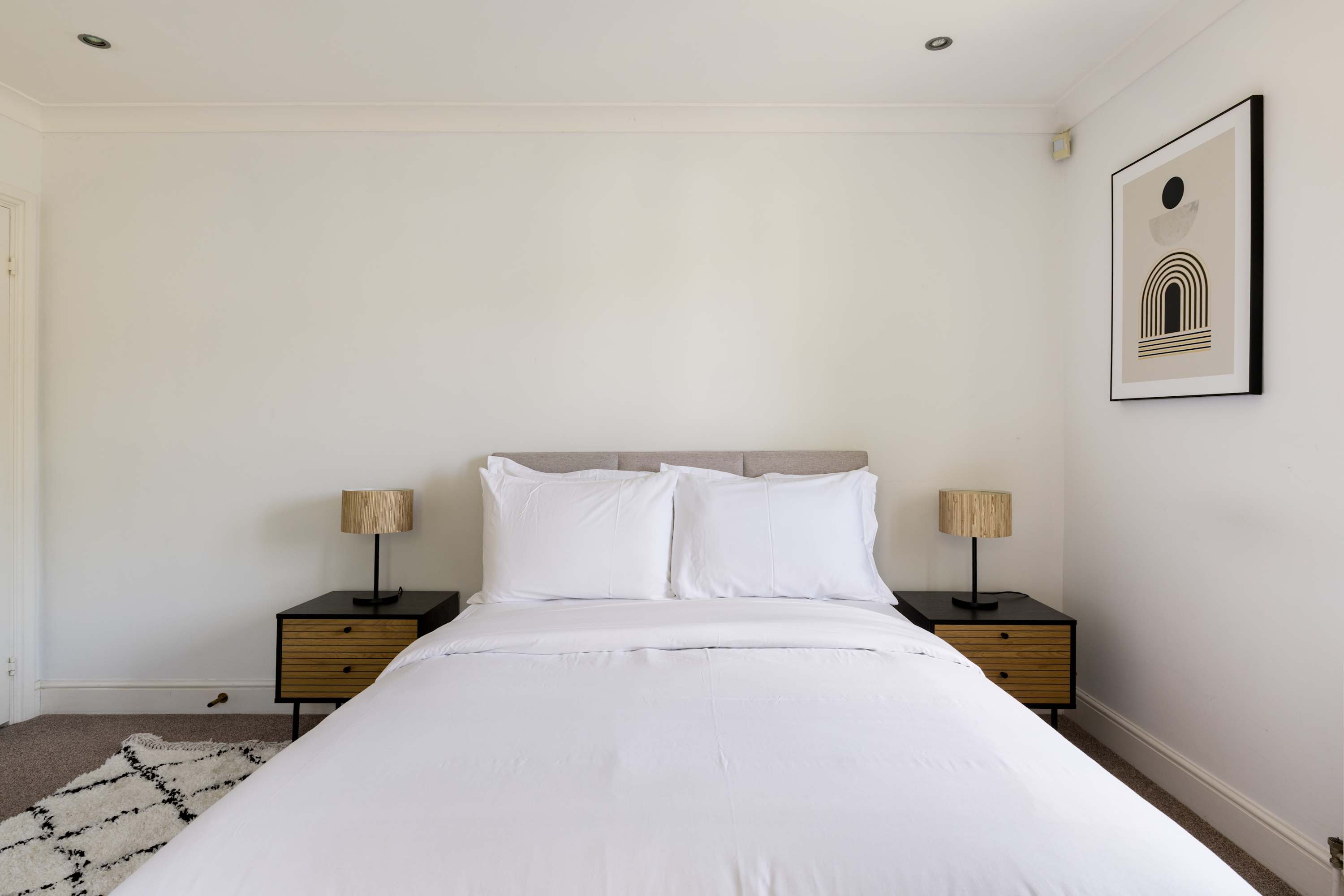 View Green Light in Brondesbury Park in Flat 5, Coverdale Road 28 NW2 4BY Green Light in Brondesbury Park in Flat 5, Coverdale Road 28 NW2 4BY - Property image 12 - VivreStays