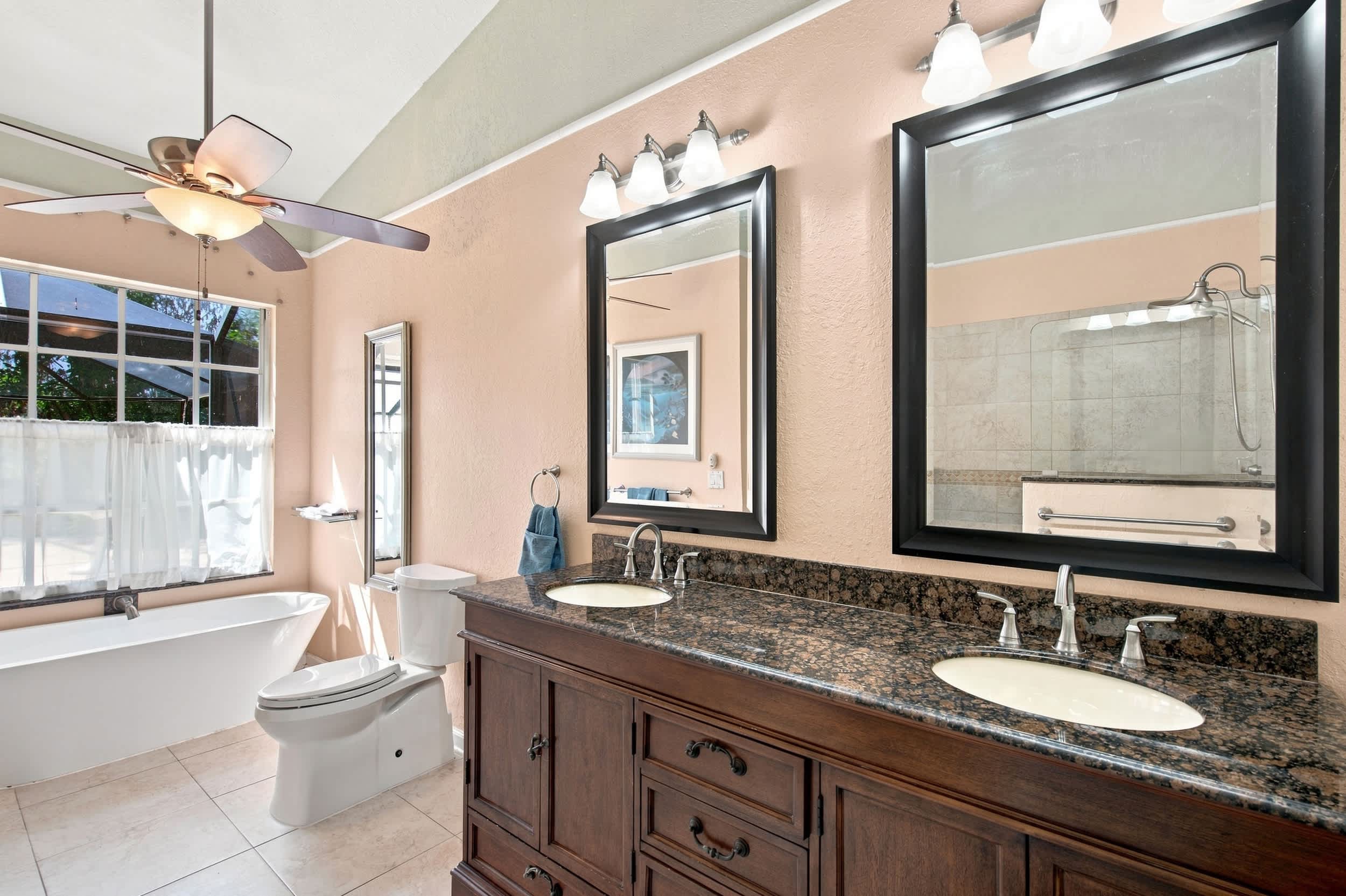 Waterfront Pool Home with Private Dock | Photo 21