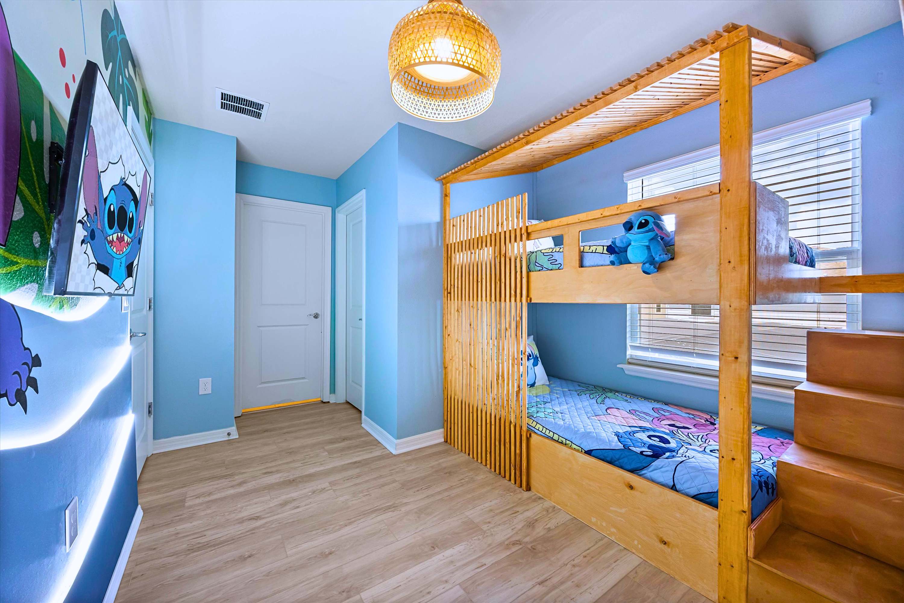 Watch Favorite Shows in Disney Lilo & Stitch Bunk Bedroom