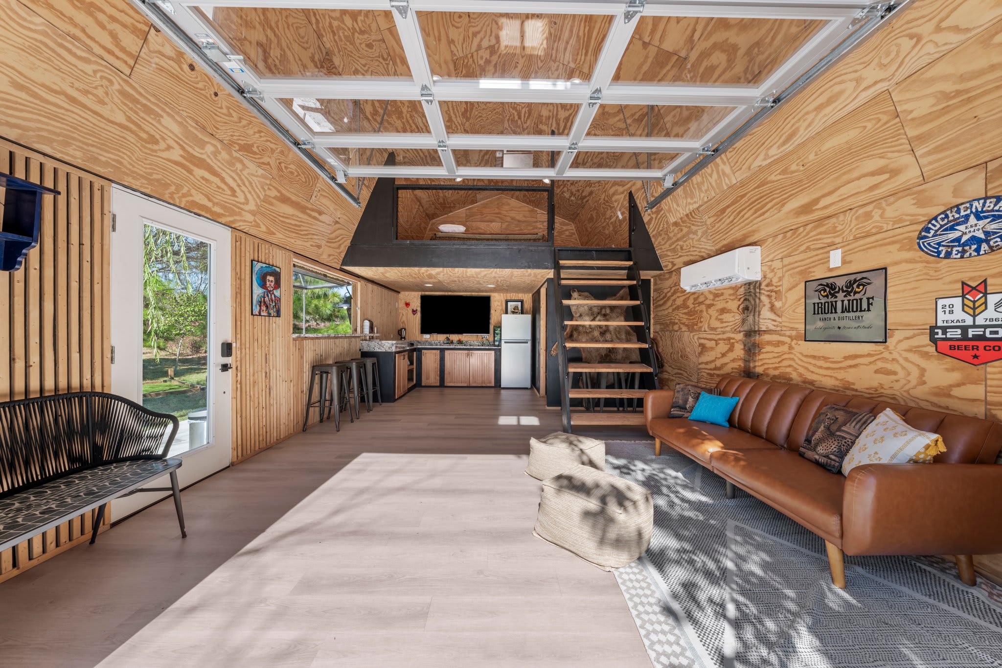 Casa Boots & Bubbly w/ Pool, Sleeps 14 | Photo 27