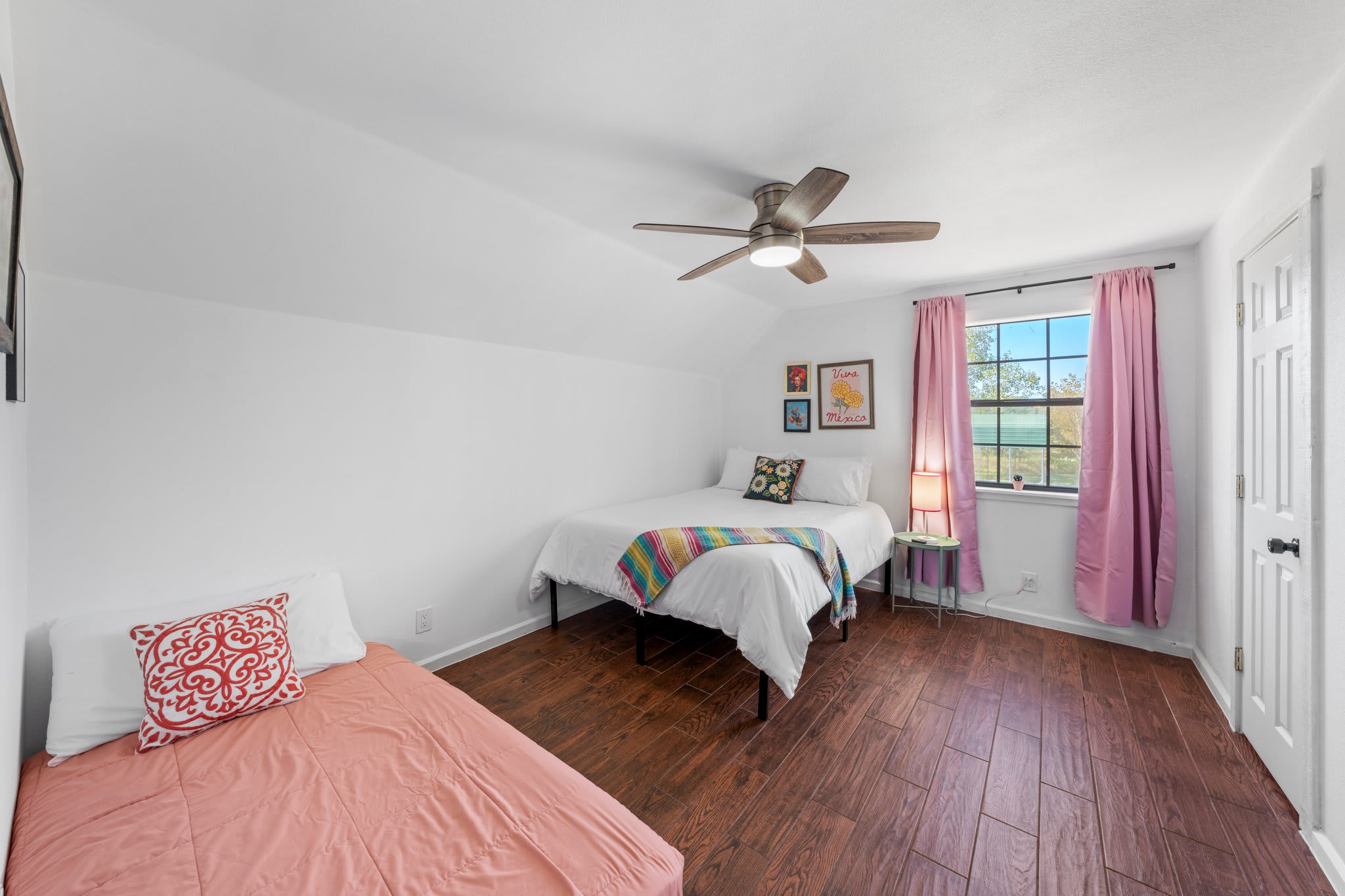 Casa Boots & Bubbly w/ Pool, Sleeps 14 | Photo 21