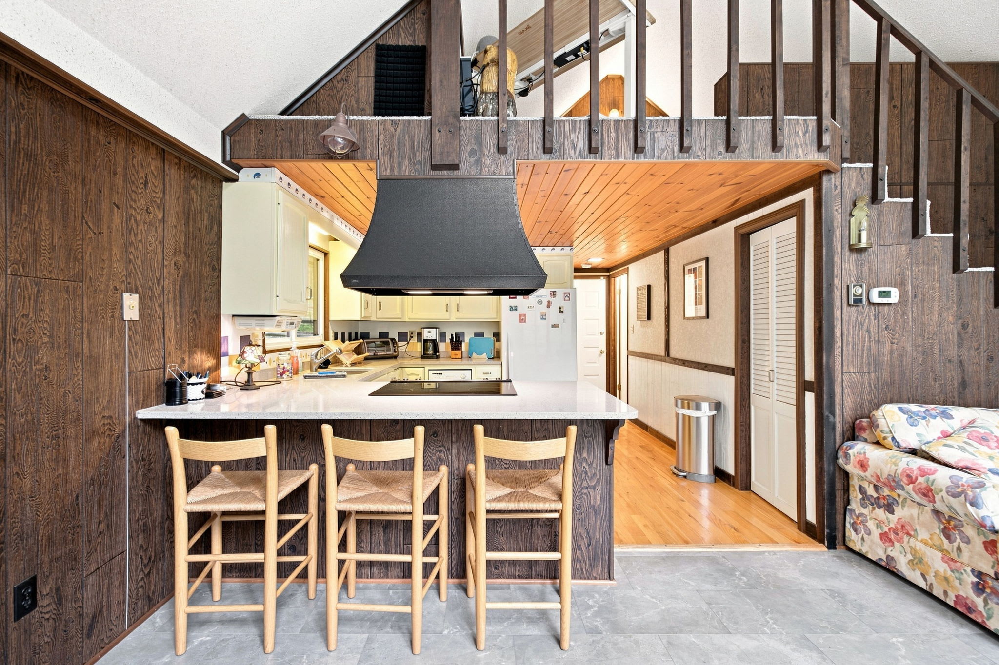 Pet-Friendly with Treehouse, Deck in The Woods Resort