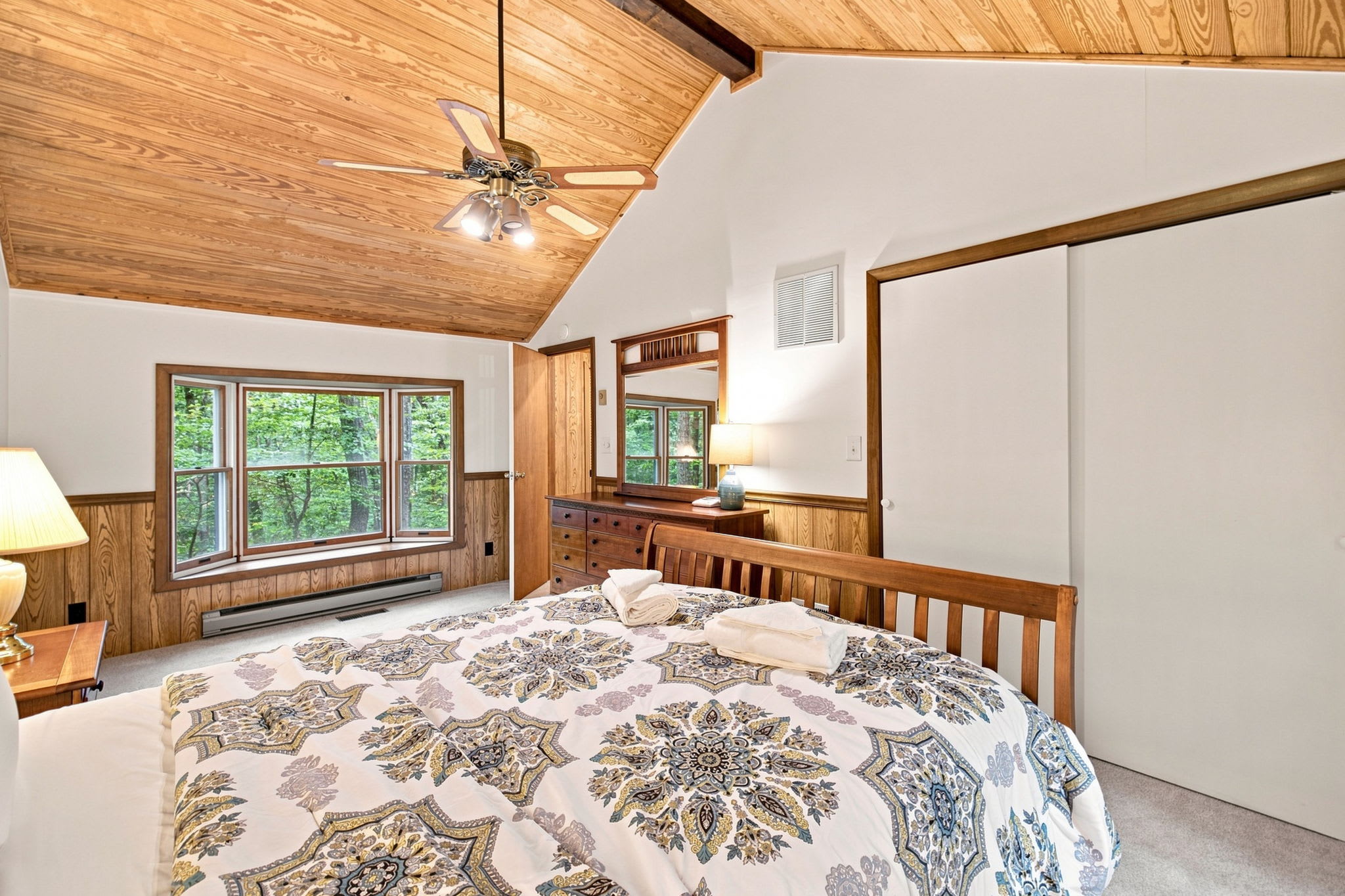 Pet-Friendly with Treehouse, Deck in The Woods Resort