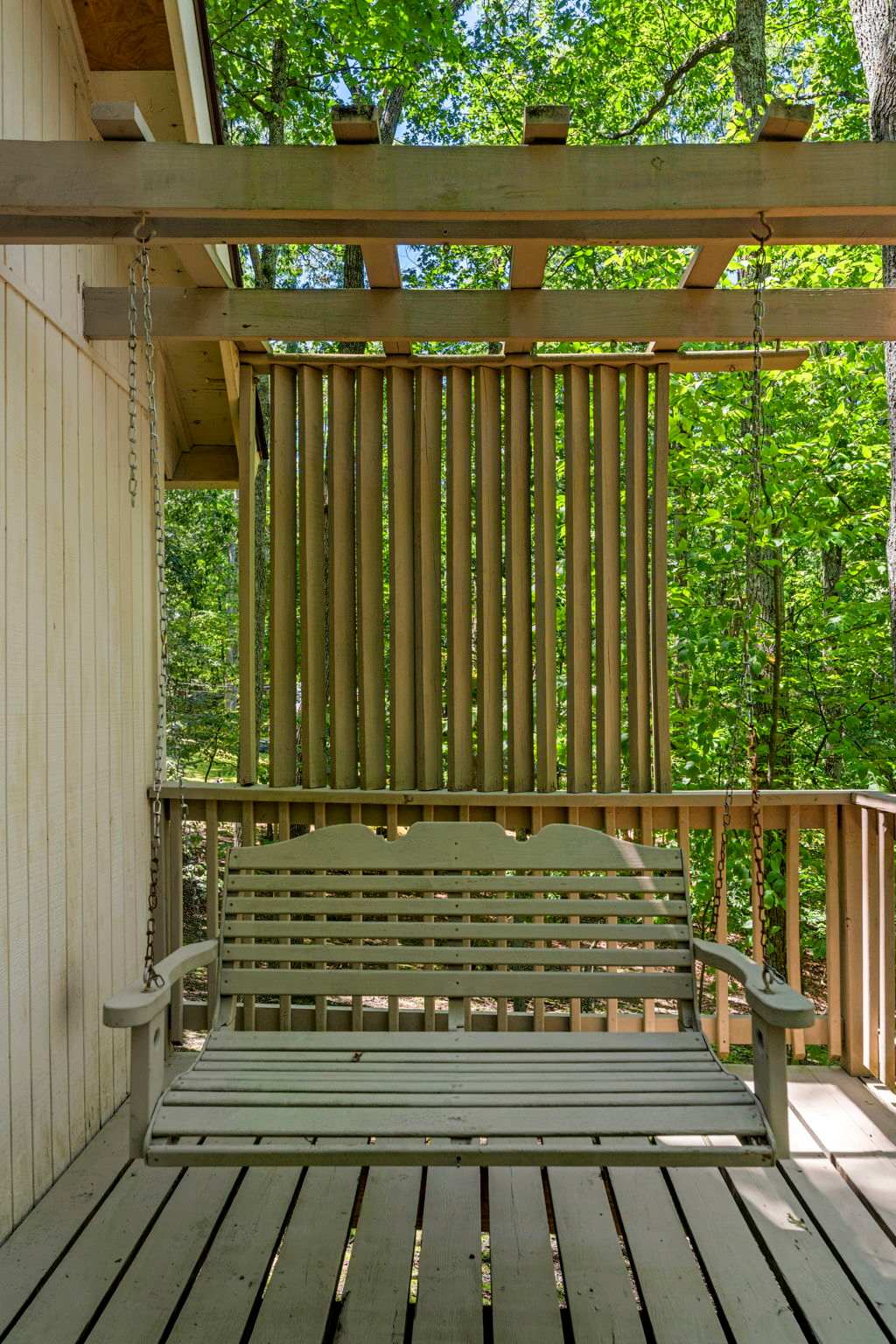 Pet-Friendly with Treehouse, Deck in The Woods Resort