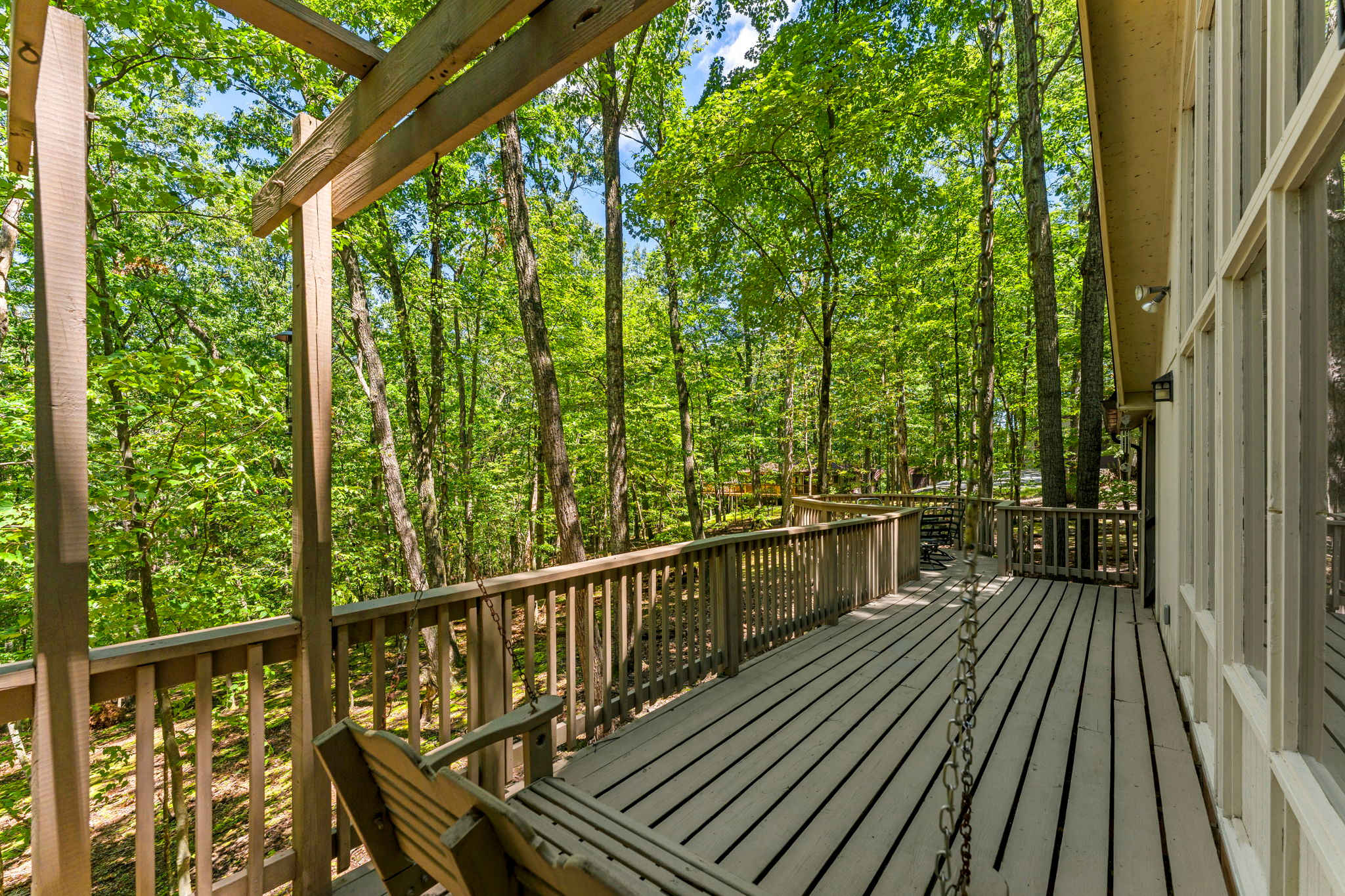 Pet-Friendly with Treehouse, Deck in The Woods Resort
