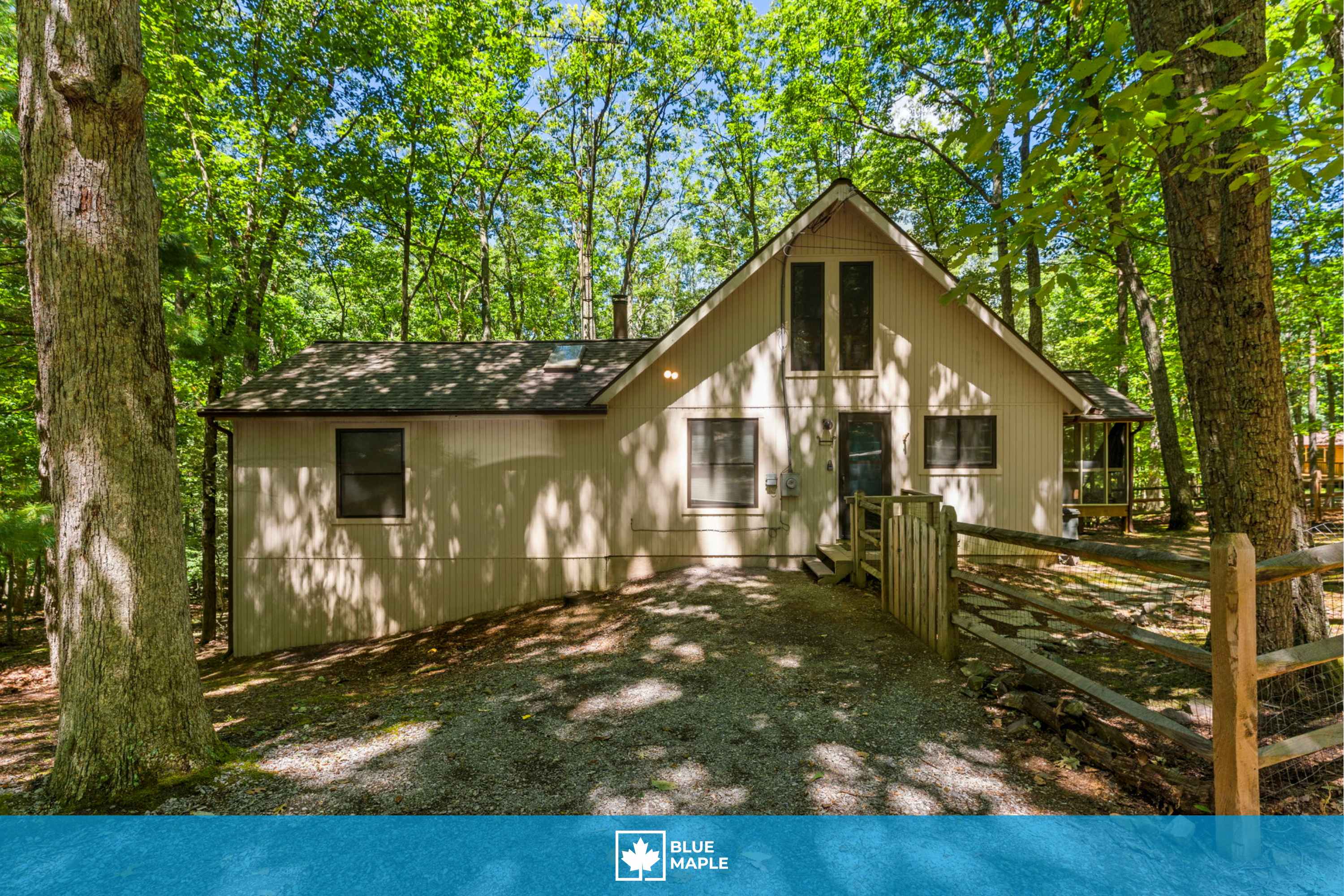 Pet-Friendly with Treehouse, Deck in The Woods Resort