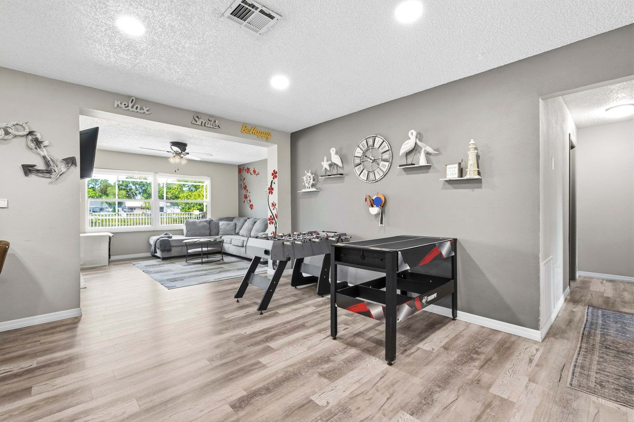 Heated Pool And Spa Retreat - Cozy Family Haven - Palm Harbor