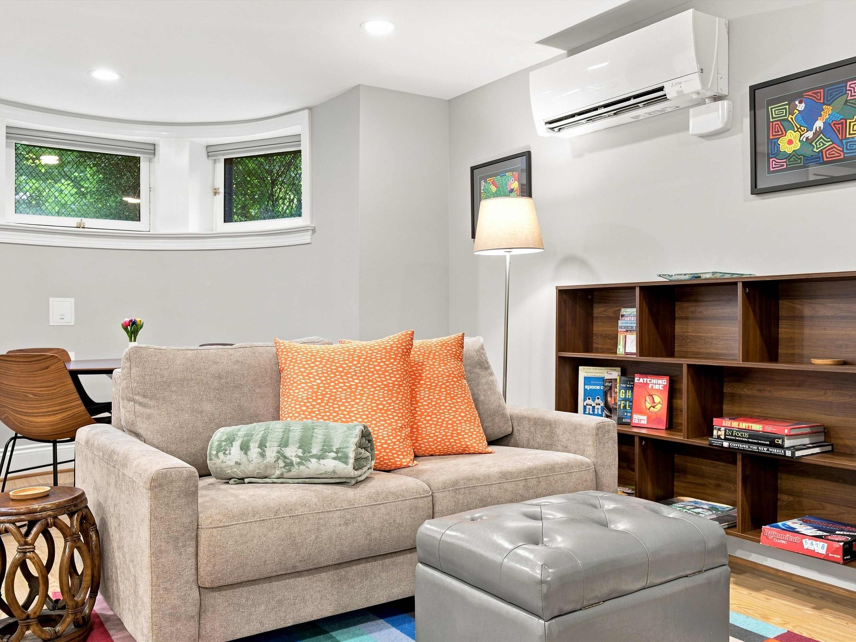 Stylish 1BR by Lincoln Park - Capitol Hill