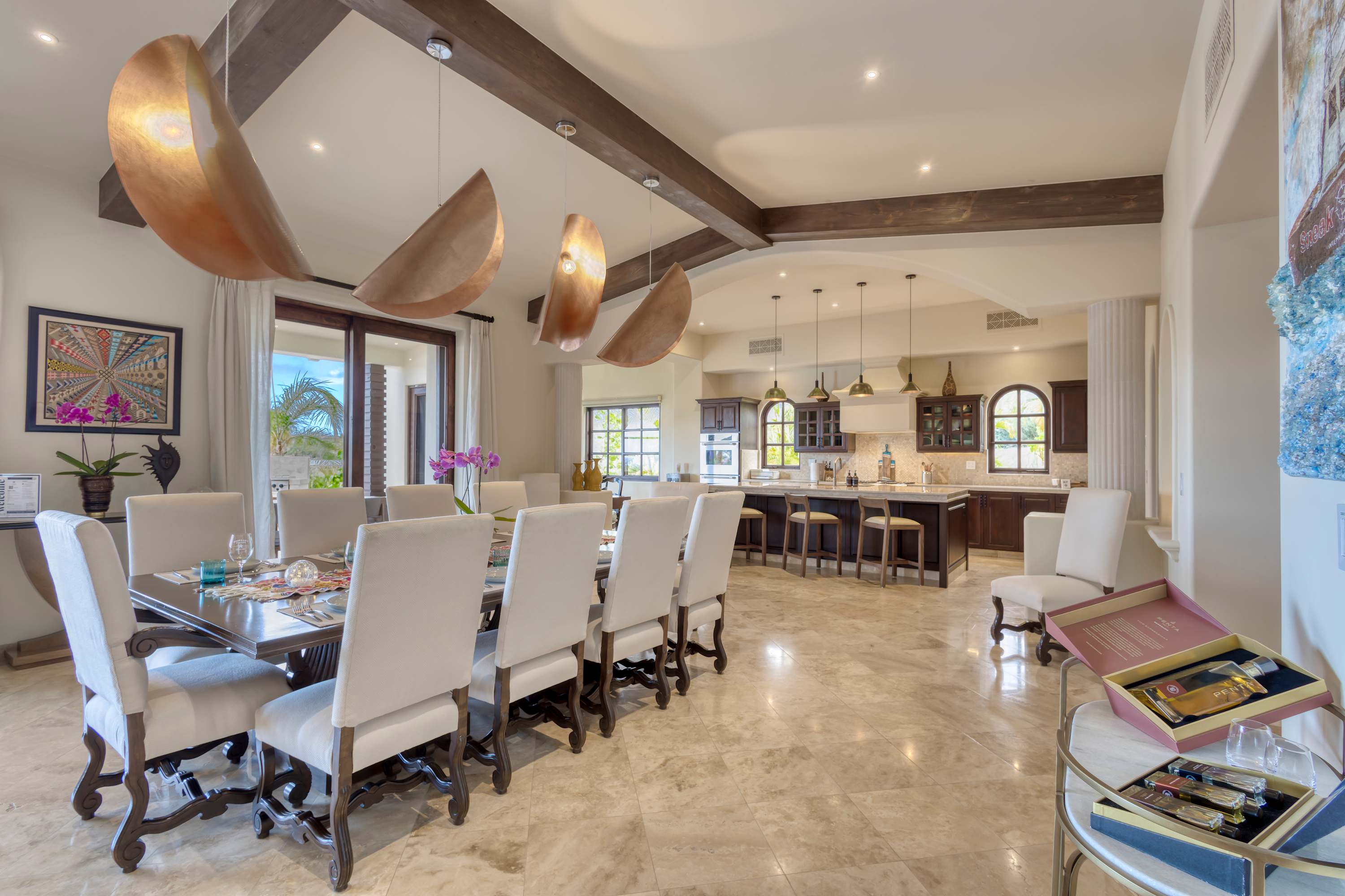 Dining Room |