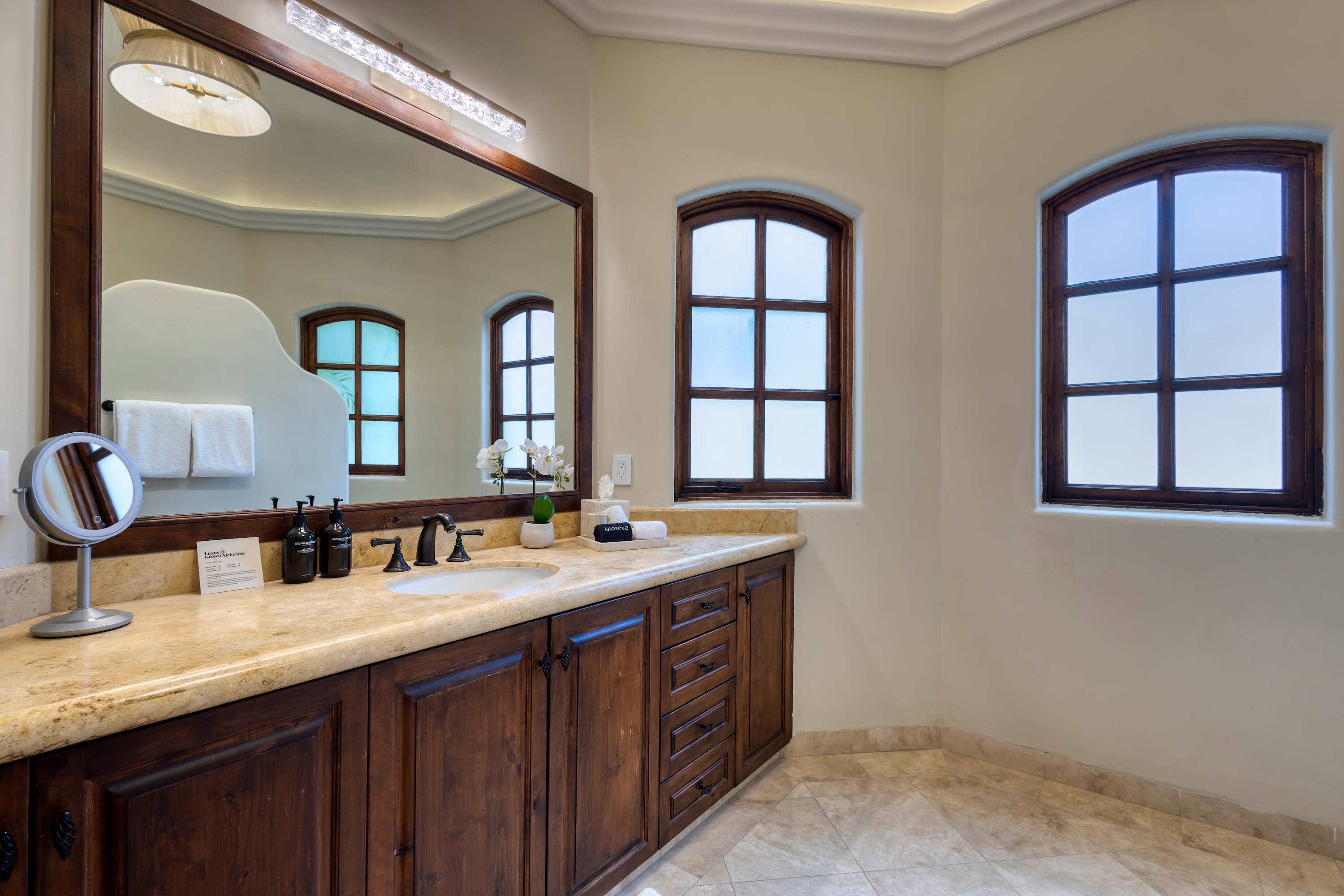Bathroom 3 |