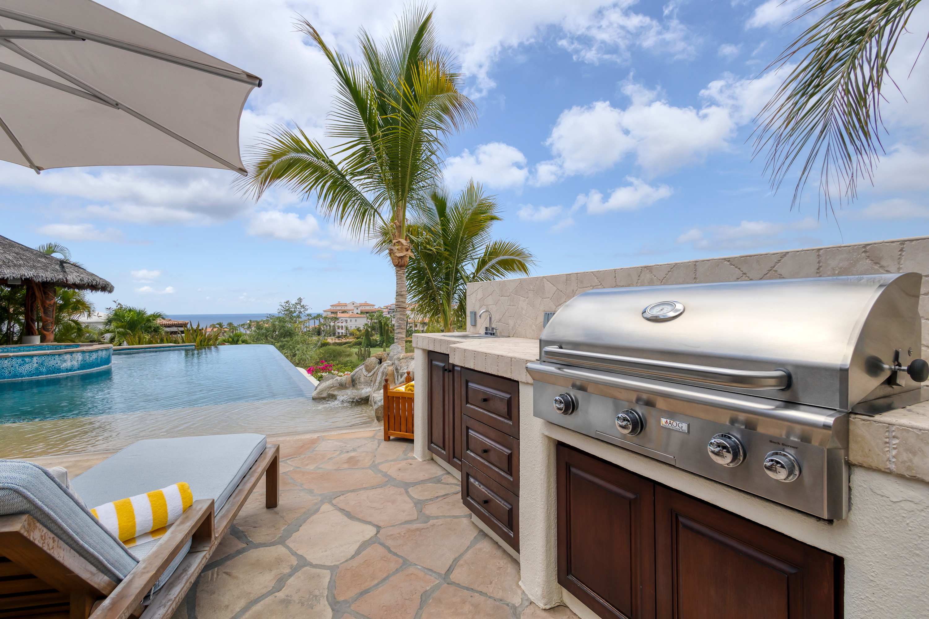 BBQ Area |