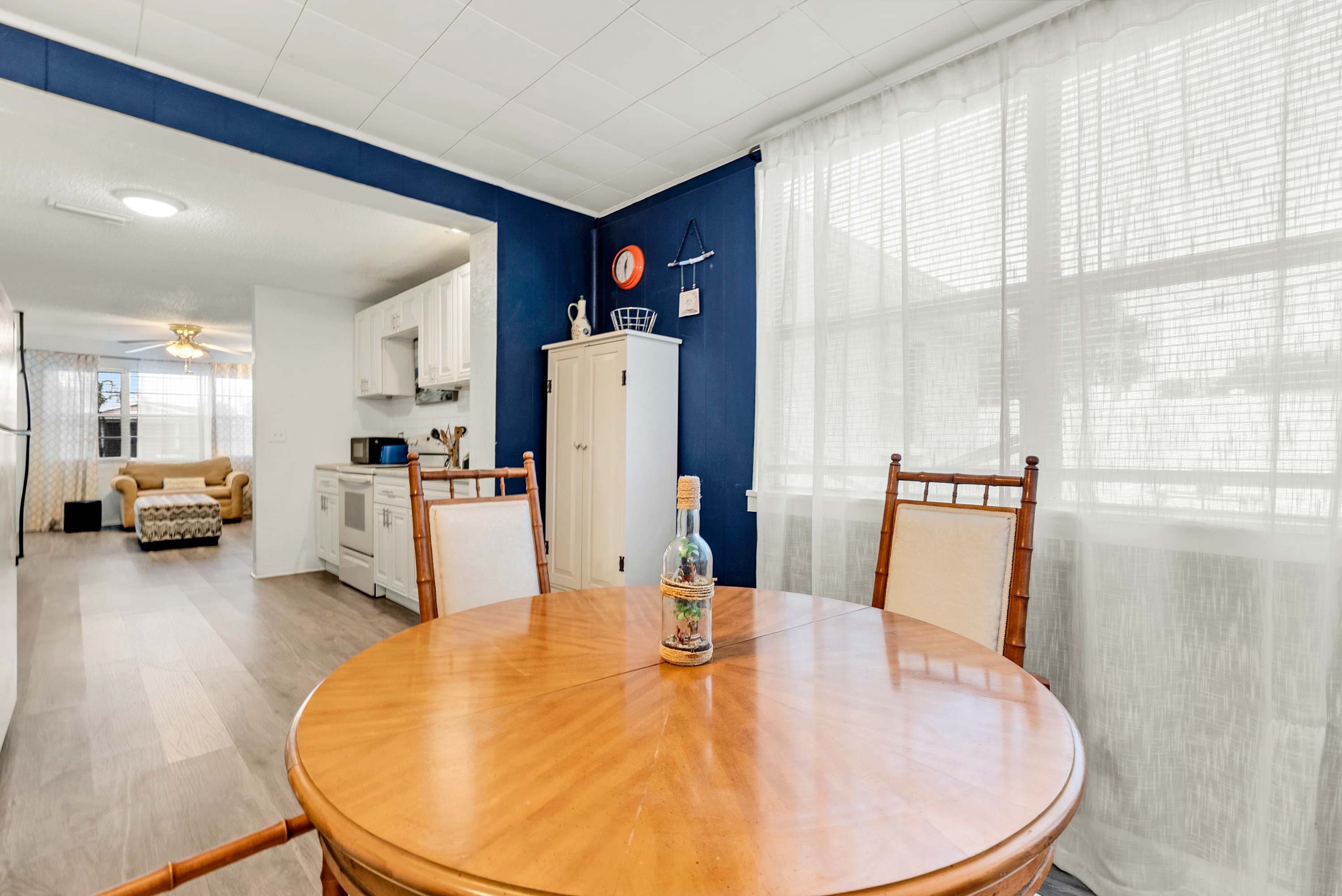 Beach Bungalow Near Ormond Beach and the Atlantic
