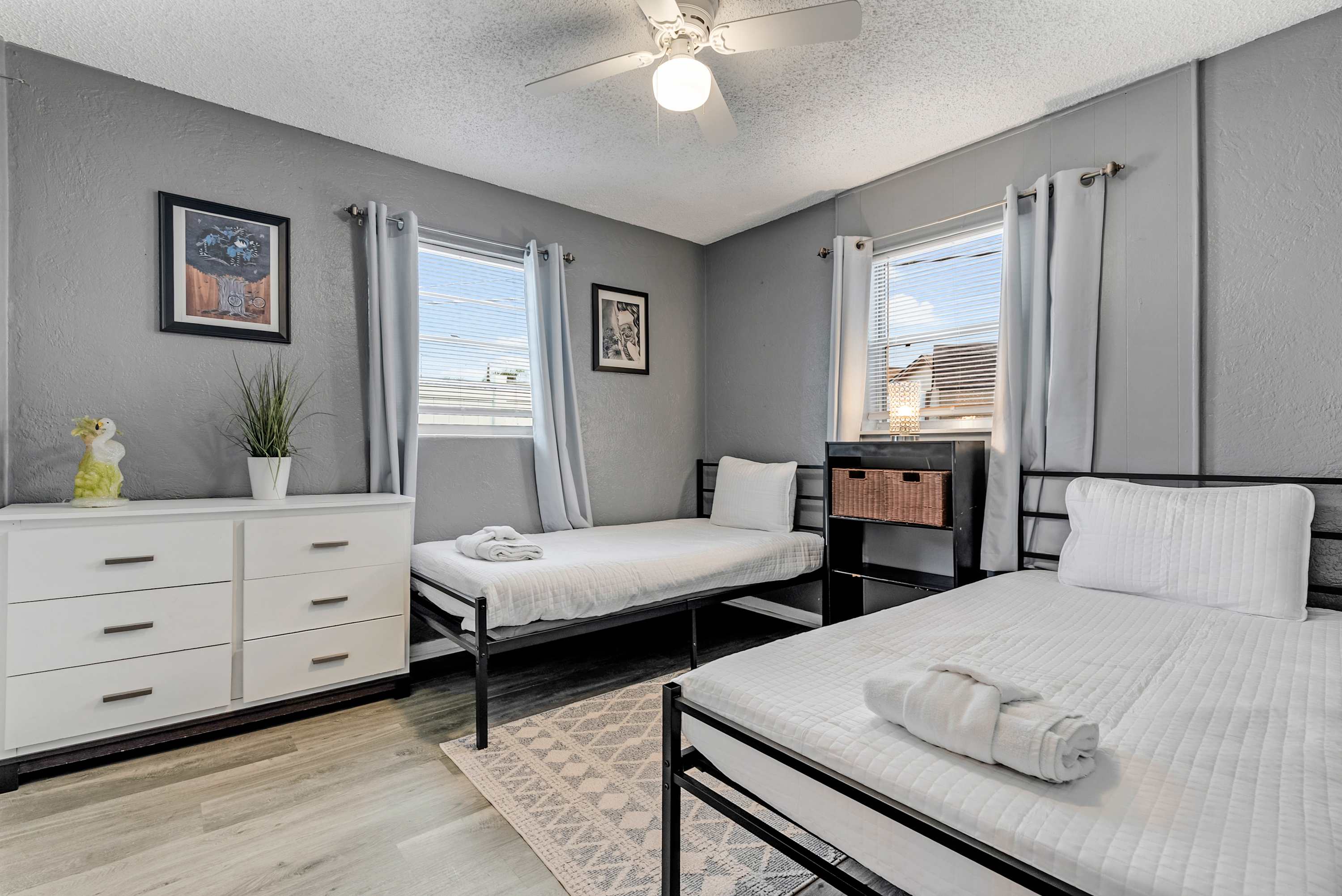 Beach Bungalow Near Ormond Beach and the Atlantic