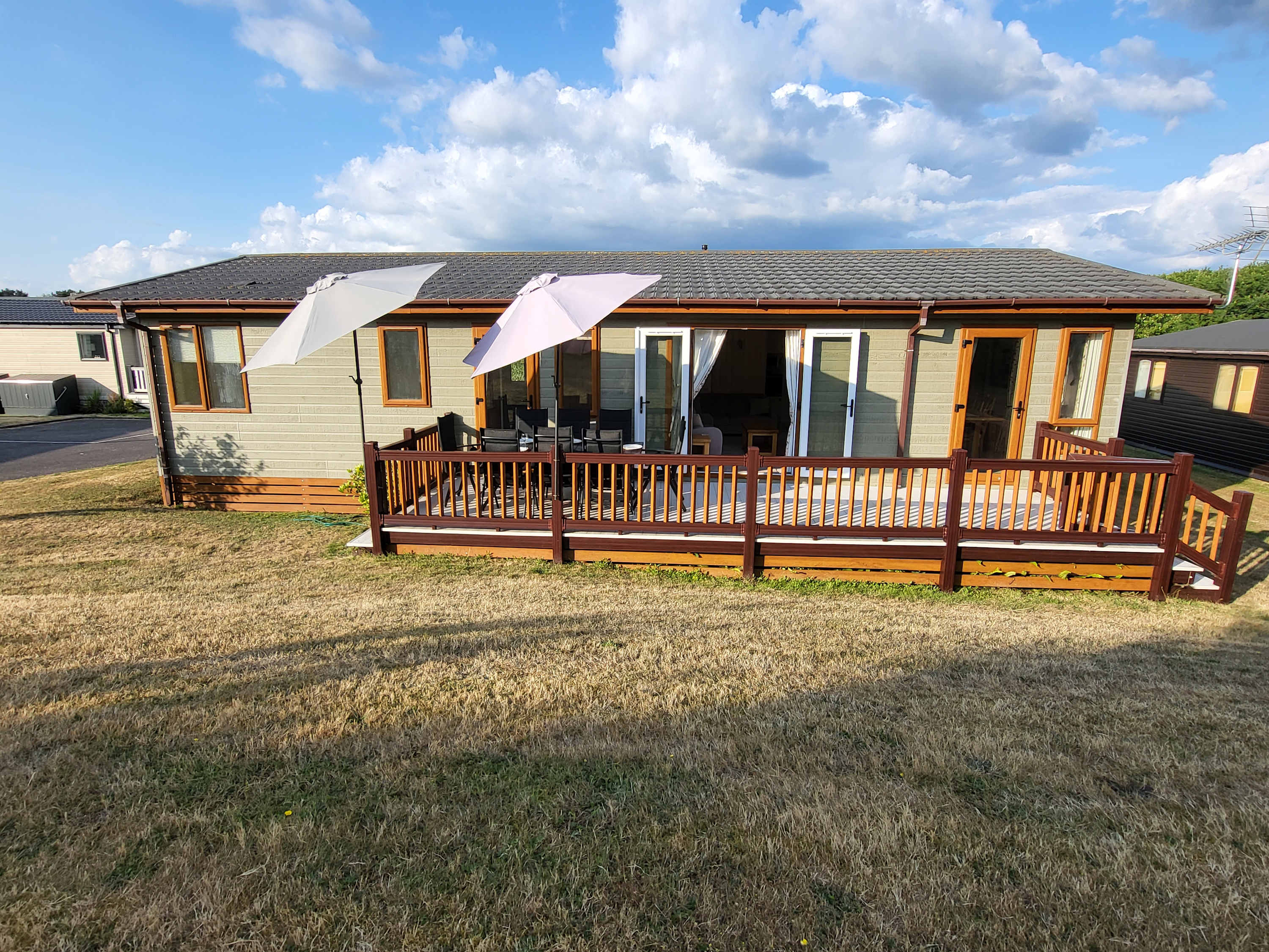 Milford on Sea - 4 Bedroom Lodge in Shorefield Country Park, Shorefield Road SO41 0LH - Property image 29 - VivreStays
