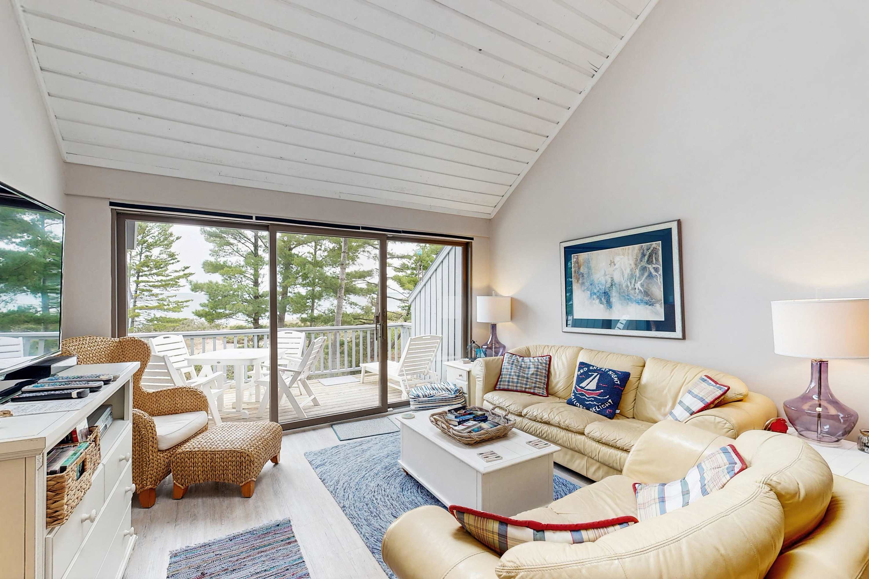 Beautiful beachfront townhouse with deck, water views, community firepit