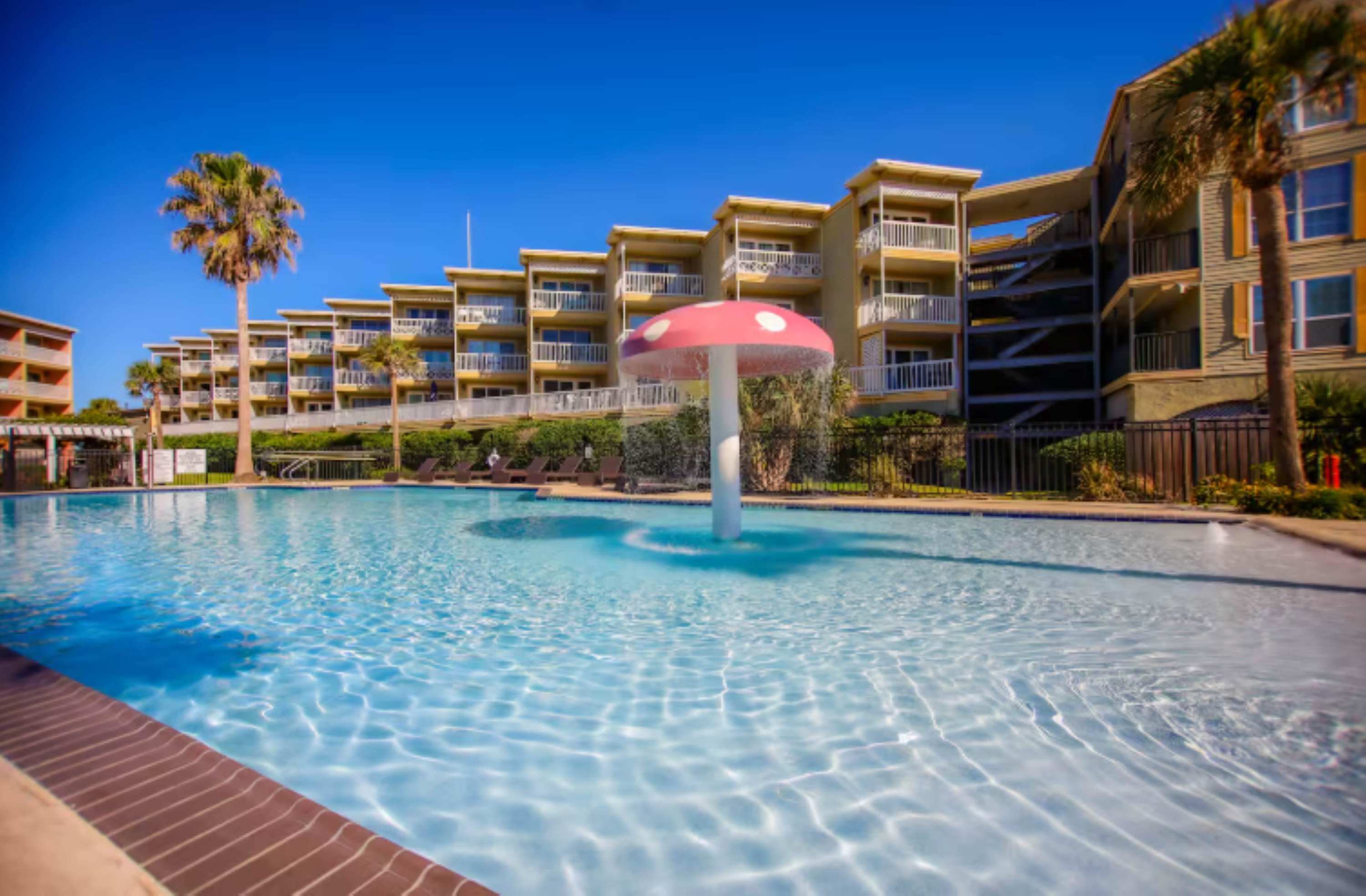Traveling with little ones? Head down to the kids’ pool for hours of fun!​