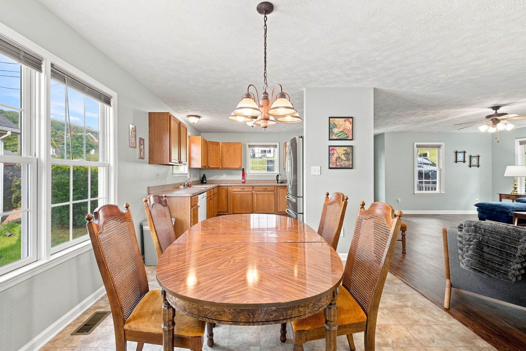Staunton Stay, Historic Charm & Modern Comfort
