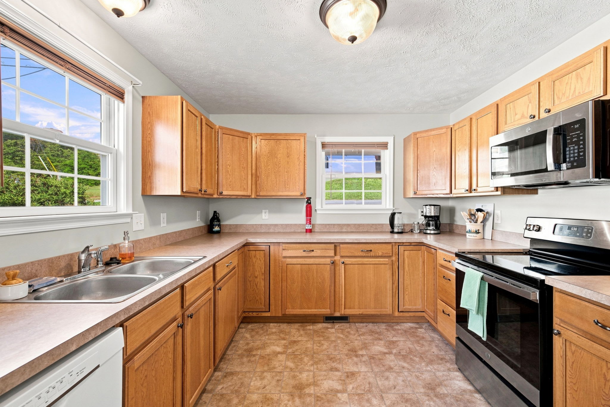 Staunton Stay, Historic Charm & Modern Comfort
