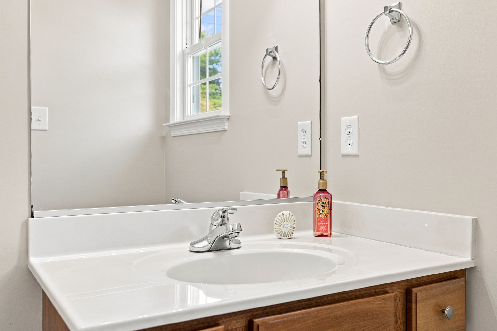 Staunton Stay, Historic Charm & Modern Comfort