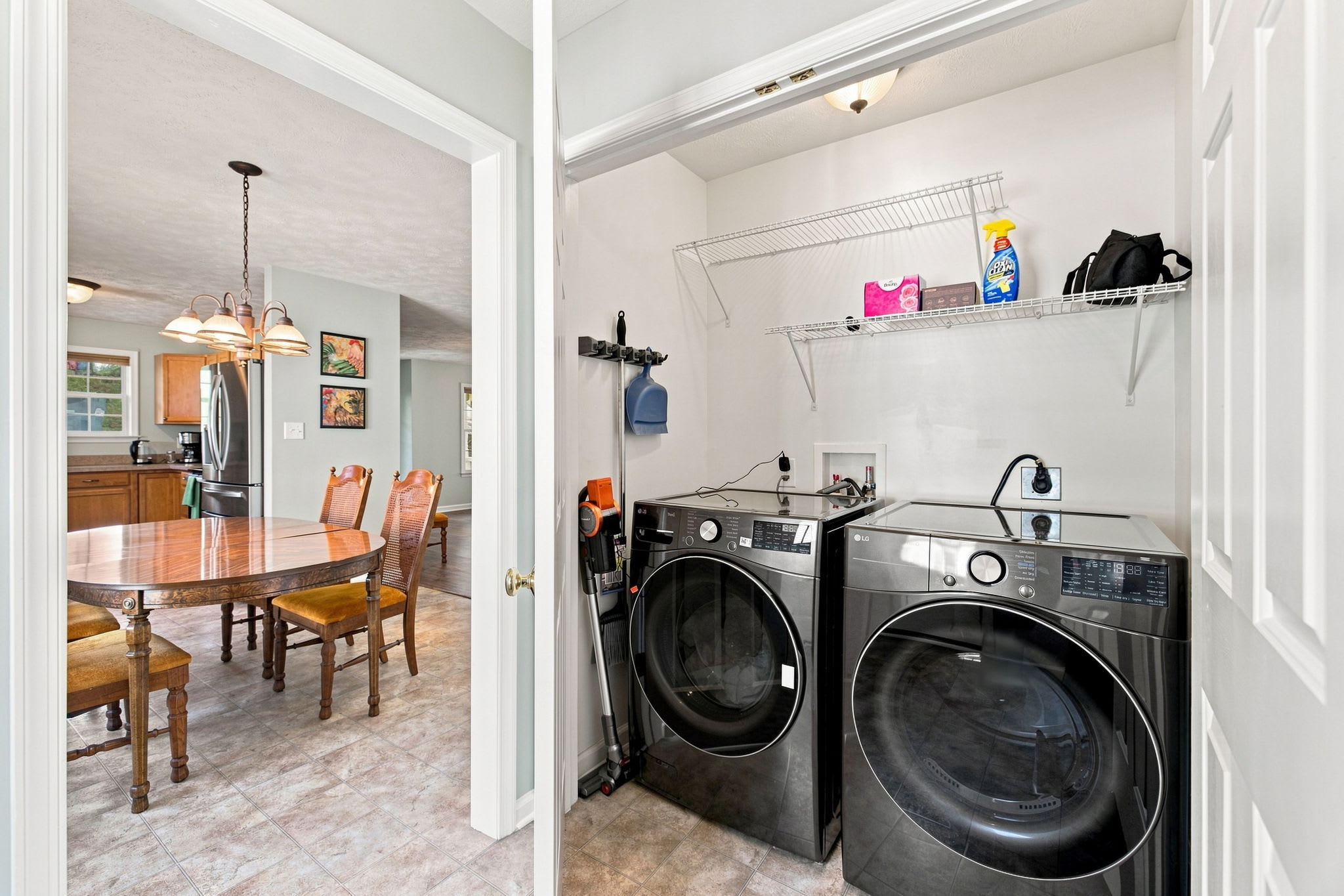 Staunton Stay, Historic Charm & Modern Comfort