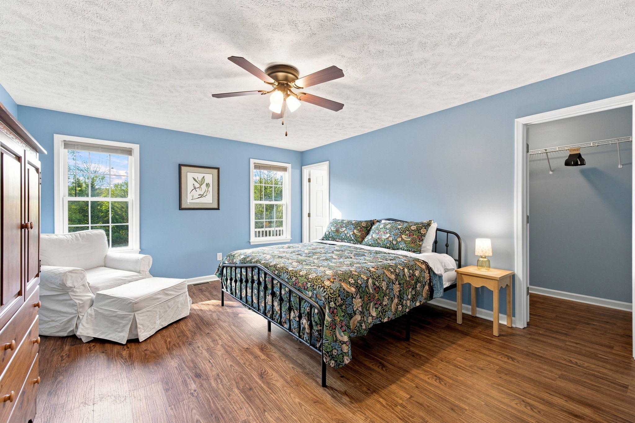 Staunton Stay, Historic Charm & Modern Comfort